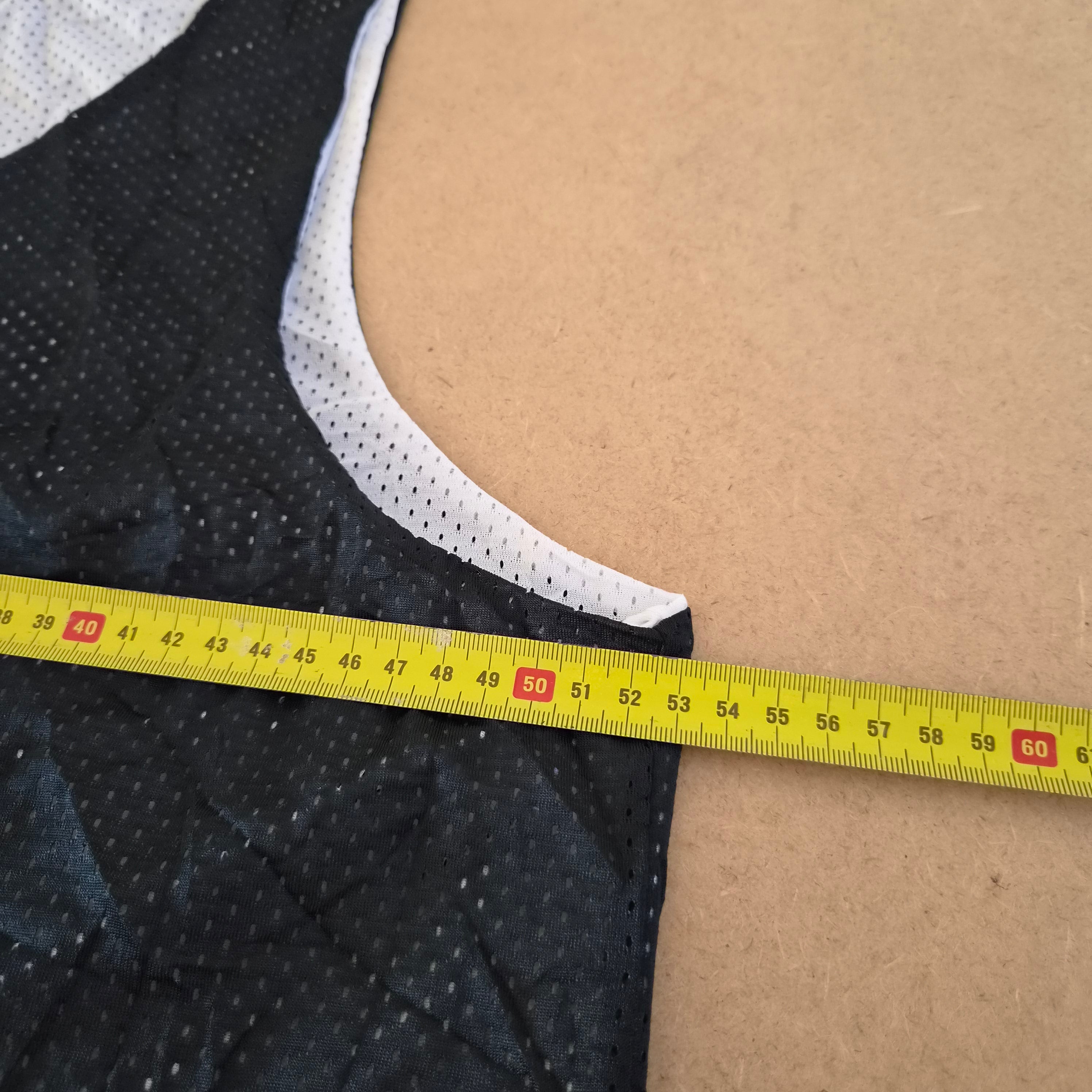 Maillot de basket réversible Noir/Blanc - Taille L
