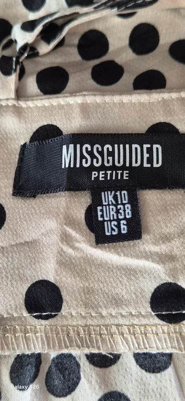 Combinaison Missguided Petite Pois Noirs Crème — Col V Plongeant Dos Nu Jambe Large — EUR 38 / UK 10 — Très bon état