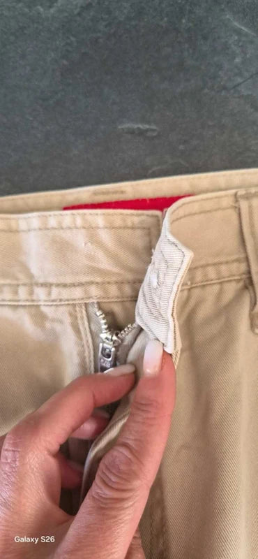 Short Cargo Vintage UNIONBAY Beige Sable — 100% Coton Made in Hong Kong — Taille 34 US / 44 FR — Bon état