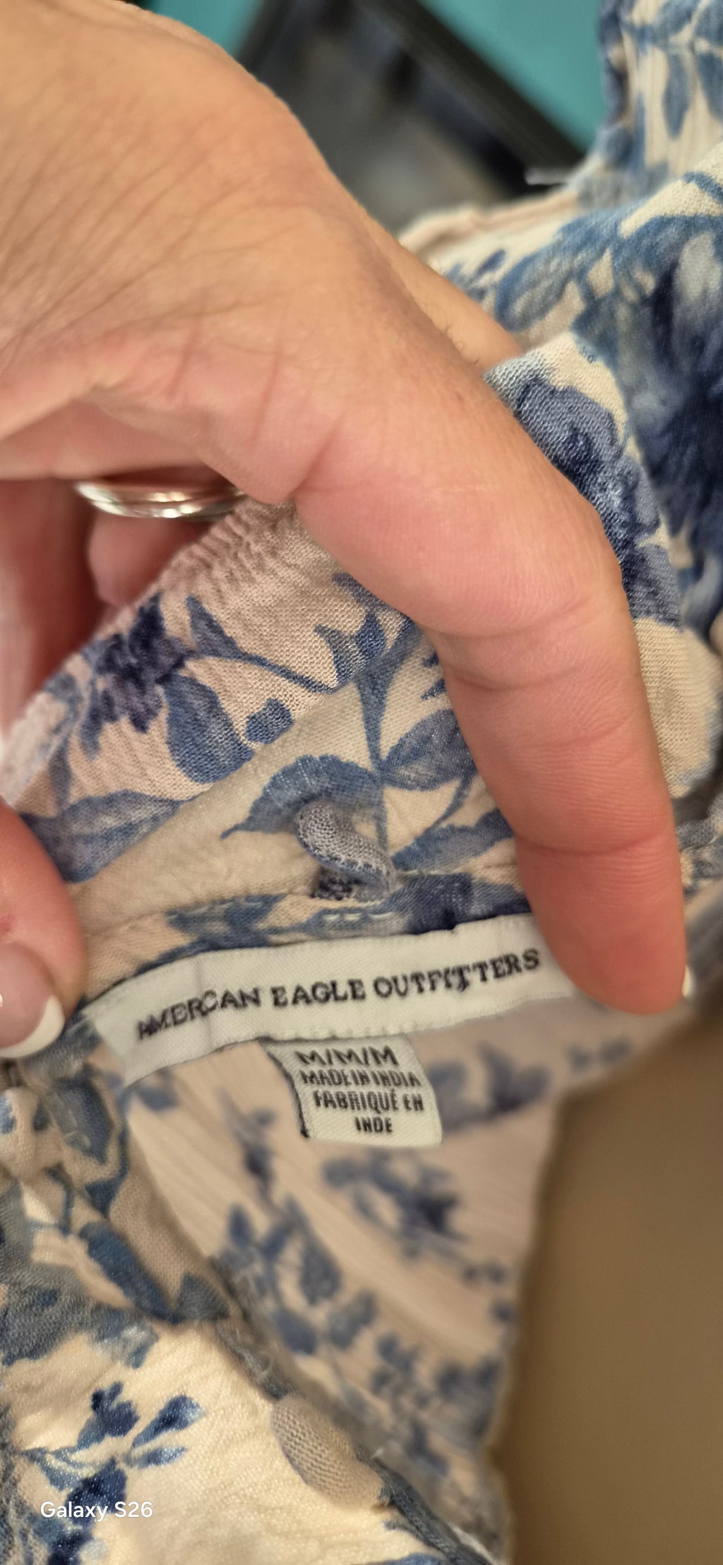 Combinaison American Eagle Outfitters Florale Bleu Blanc — Bretelles Volantées Dos Nu — M — 100% Viscose — Très bon état