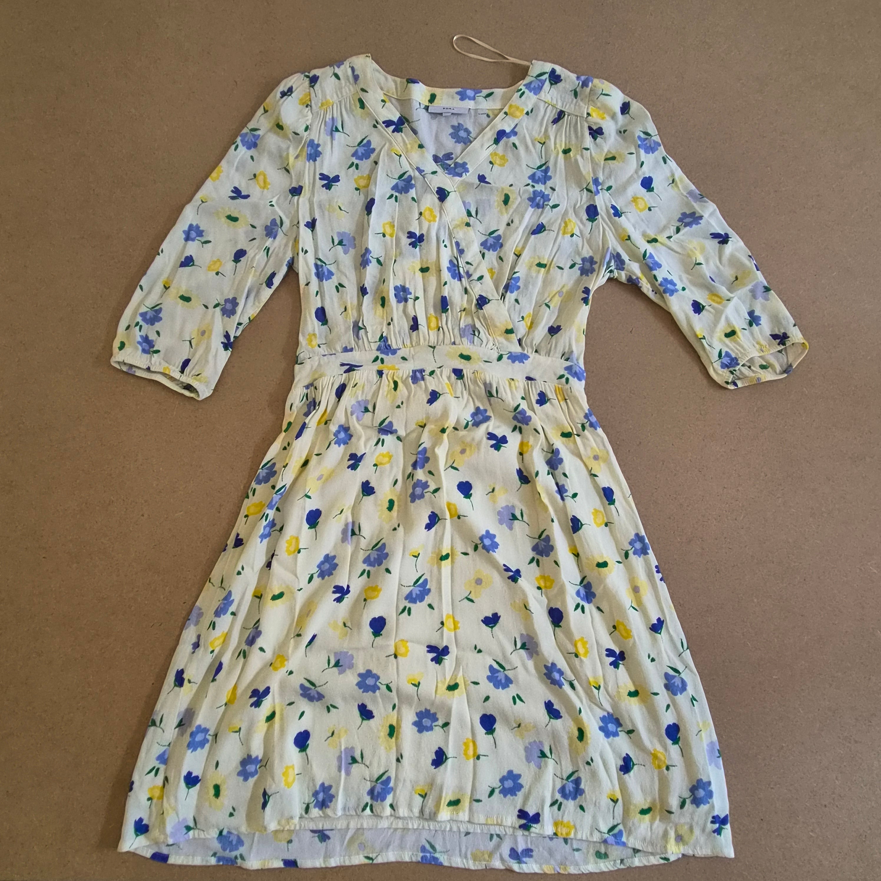 Robe SORA Fleurie Crème — Col V Croisé Taille Élastiquée — 38 — 100% Viscose — Très bon état