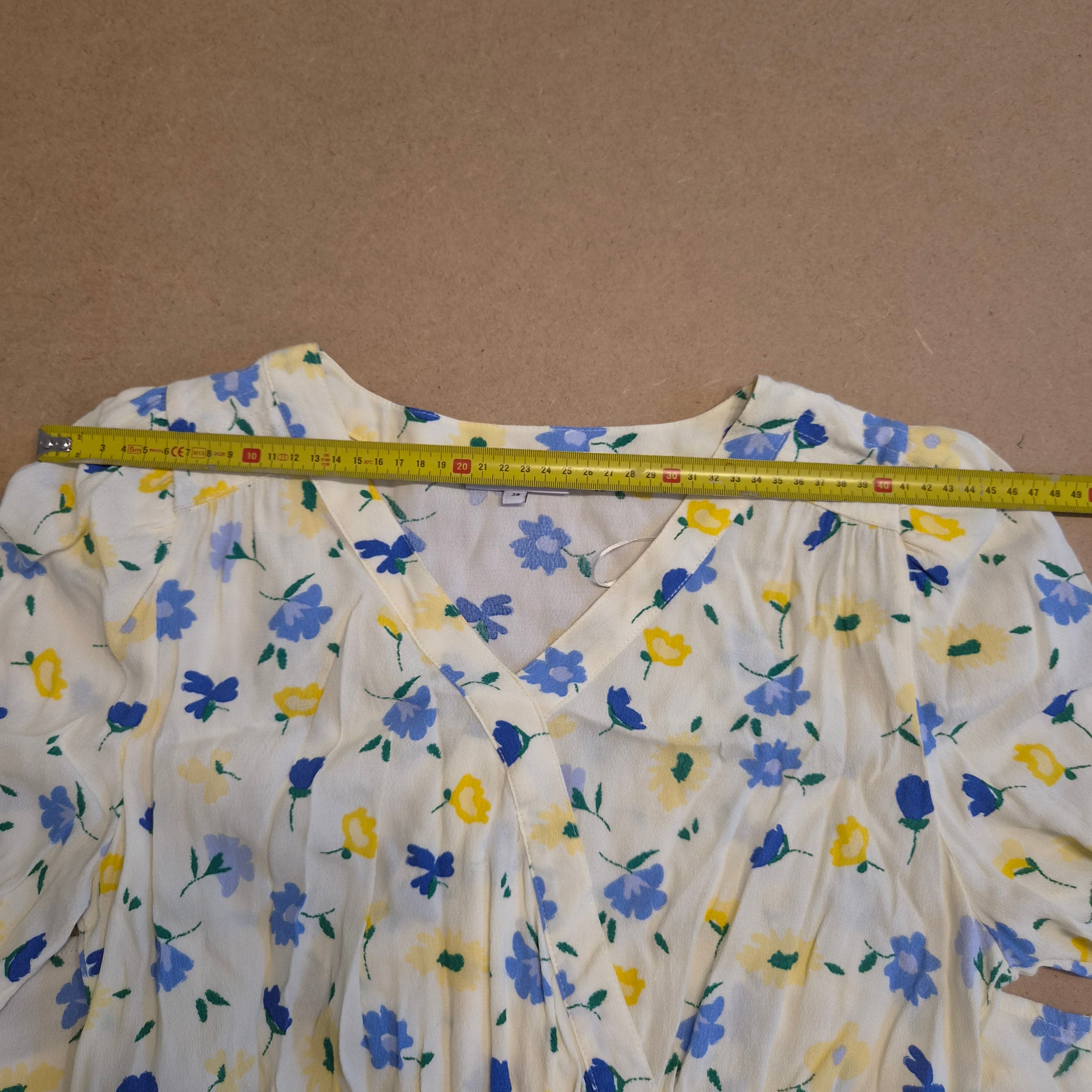 Robe SORA Fleurie Crème — Col V Croisé Taille Élastiquée — 38 — 100% Viscose — Très bon état