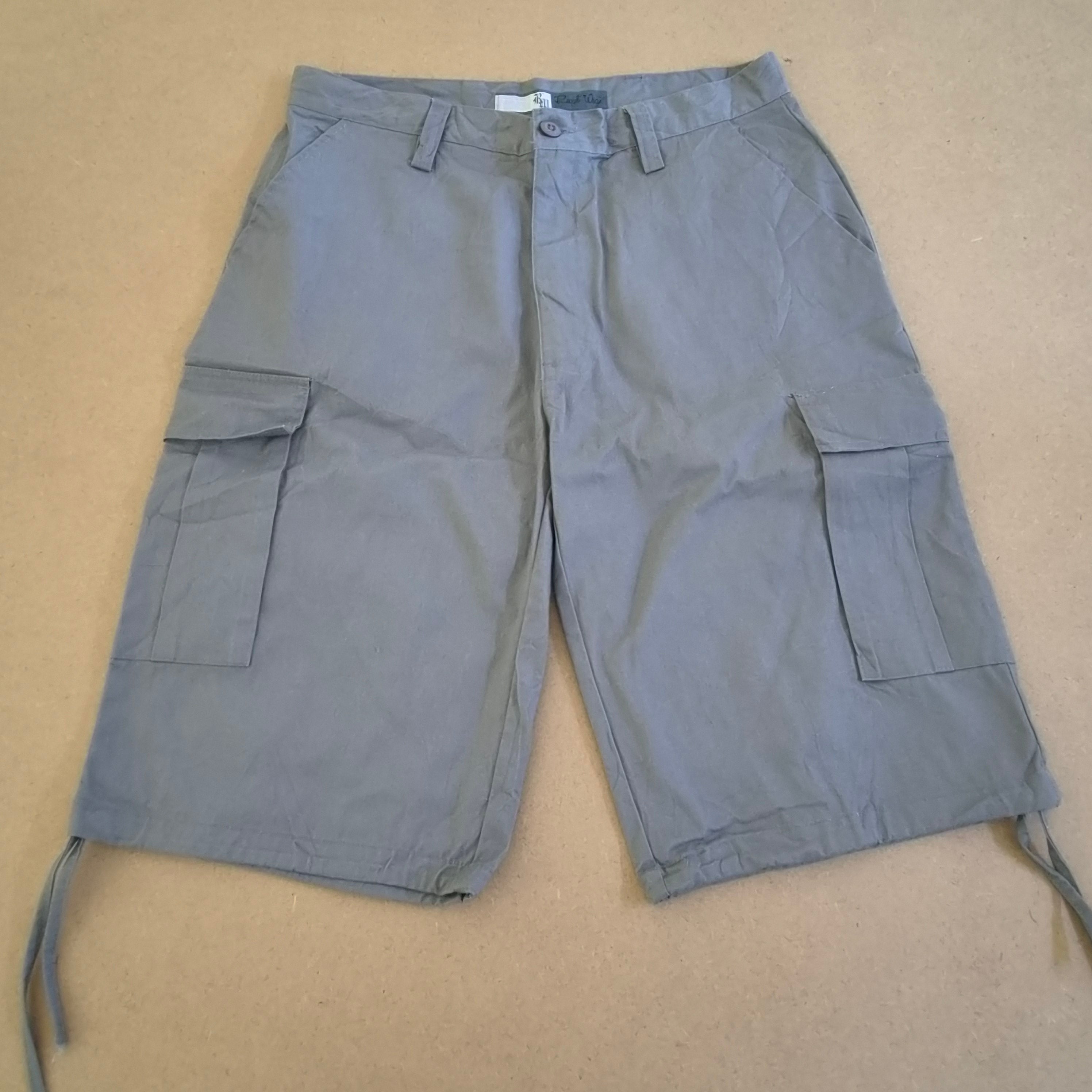 Short Cargo Vintage "Regal Wear" – Style Streetwear Y2K / Skate – Taille 36 (XL)