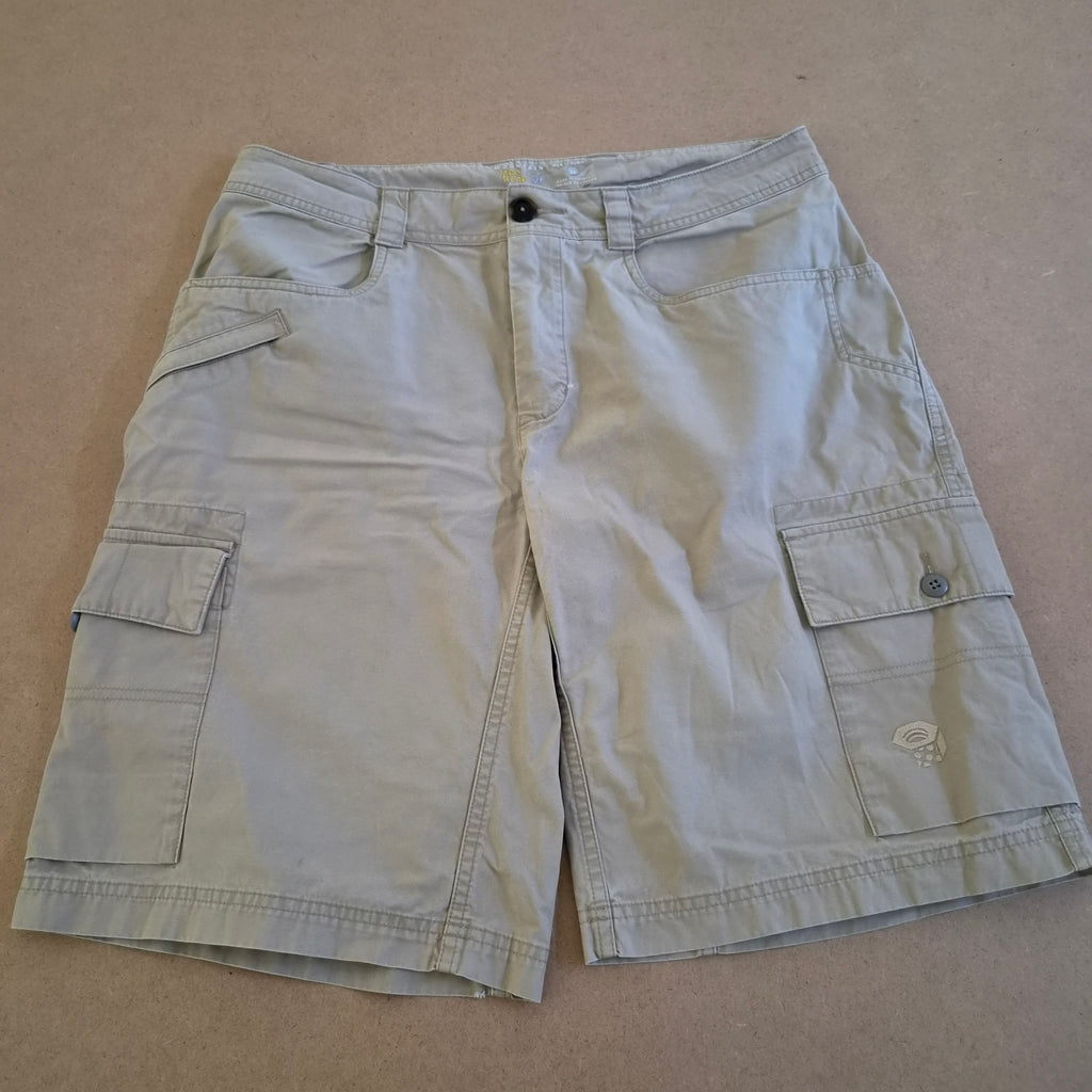 Short Cargo Technique "Mountain Hardwear" – Style Gorpcore / Outdoor – Taille 34 (L)