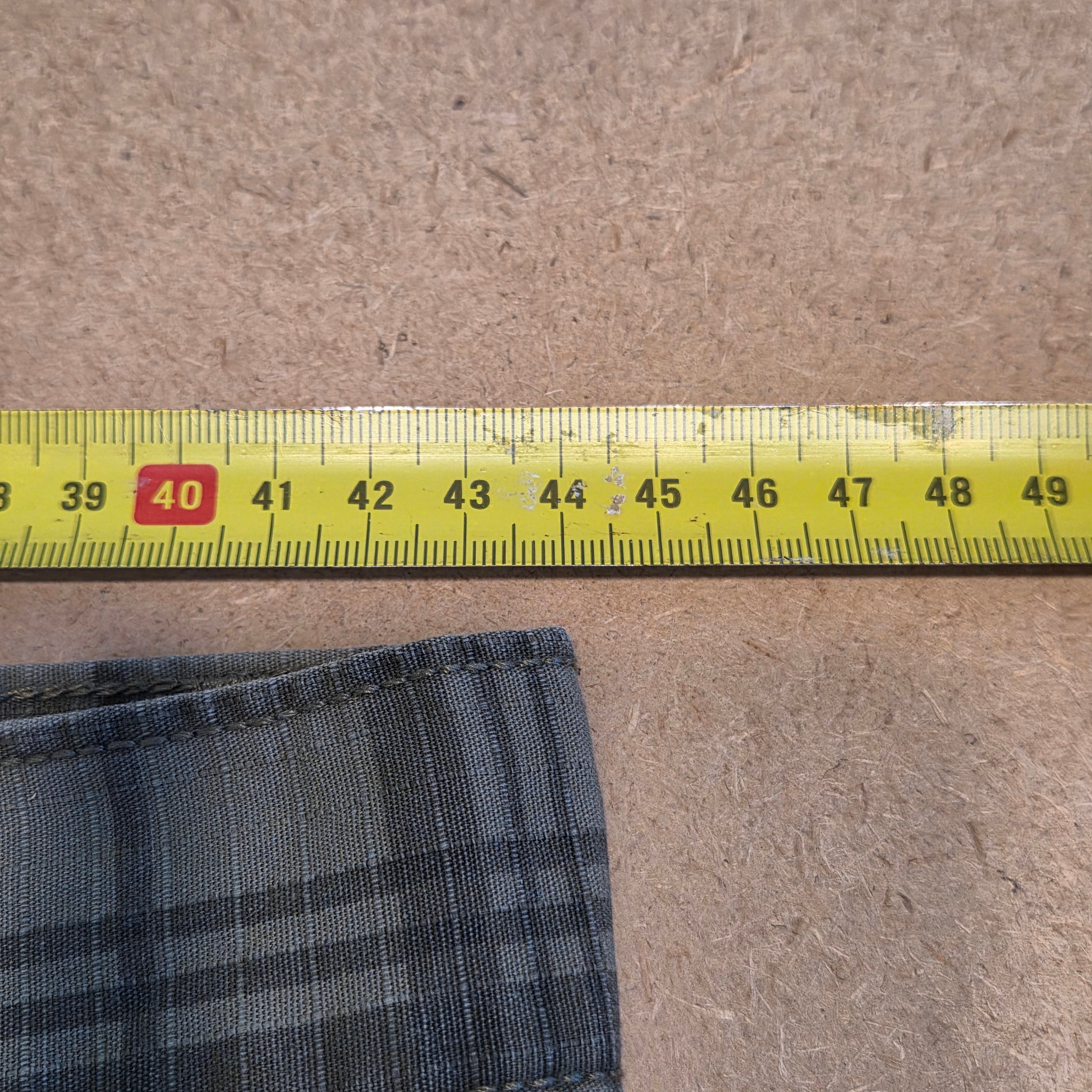 Short Cargo Vintage 90s/Y2K "RedHead" à Carreaux Vert Olive – 100% Coton Taille 44 FR