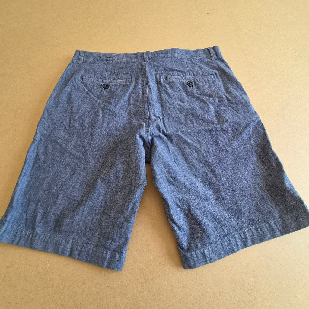Short Bermuda Chambray H&M Slim Fit — Taille 52 EUR- FR 44/46 — Très bon état