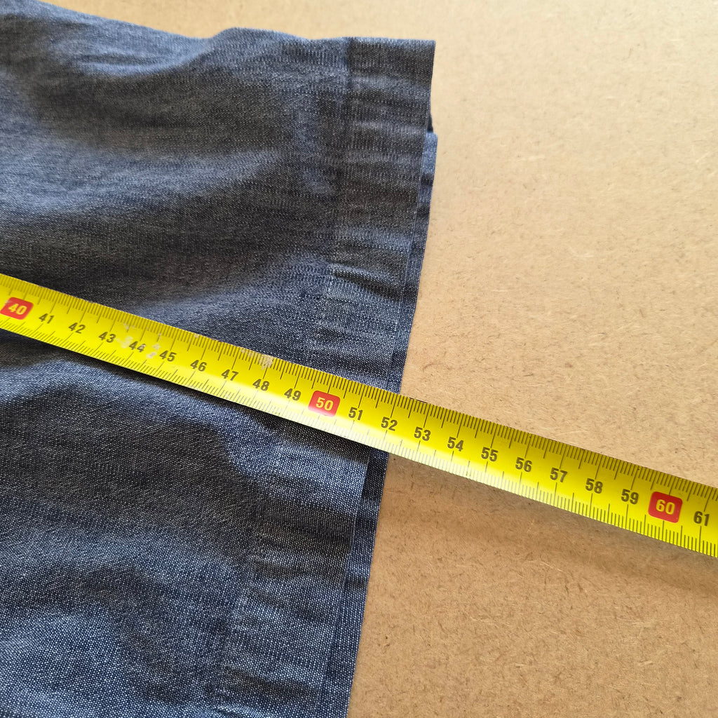 Short Bermuda Chambray H&M Slim Fit — Taille 52 EUR- FR 44/46 — Très bon état
