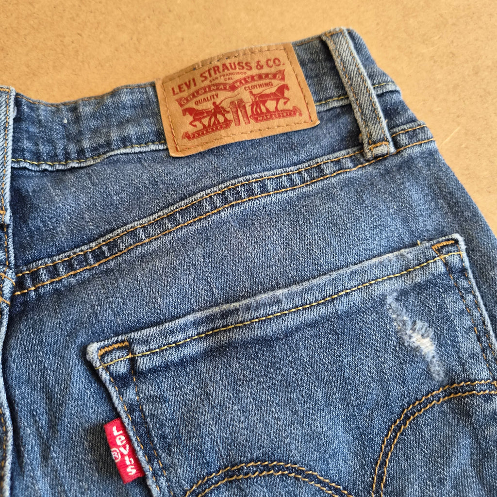 Jean Levi's 721 High Rise Skinny Bleu Délavé Raw Hem — W27 FR 36/38