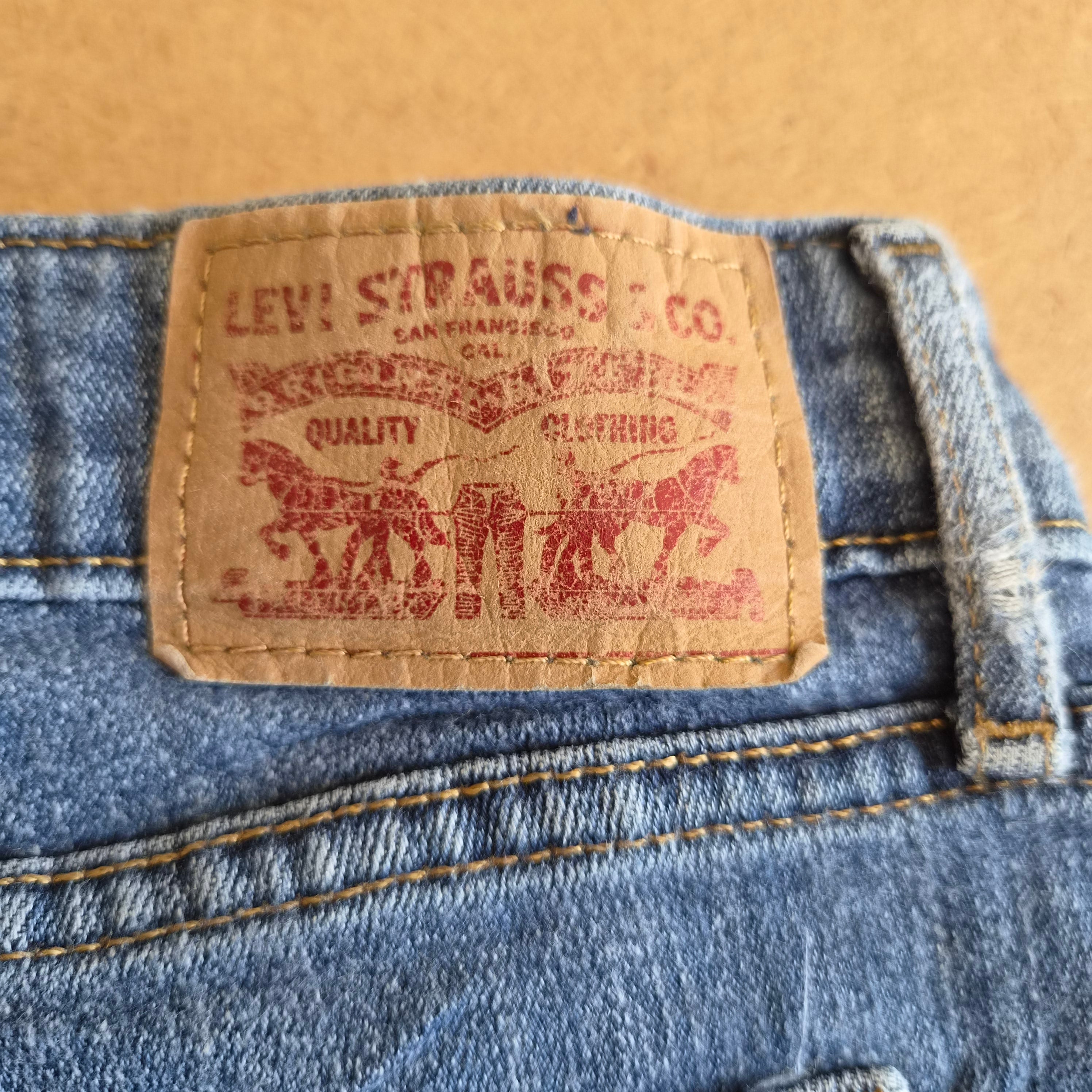 Jean Levi's 711 Skinny Bleu Délavé — W30 FR40