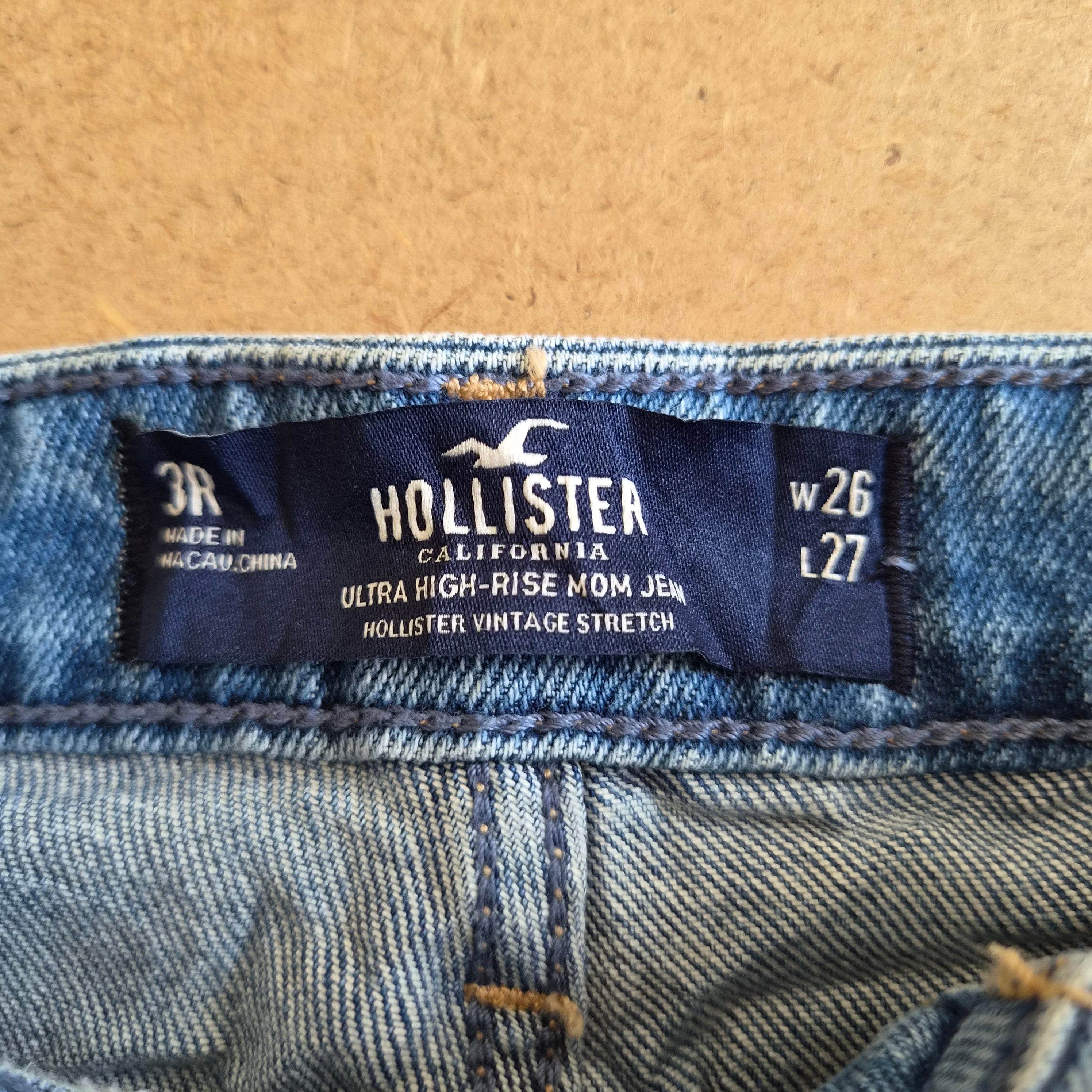 Jean Mom Ultra High-Rise Hollister Vintage Stretch Fleurs Délavées — W26/L27 FR36