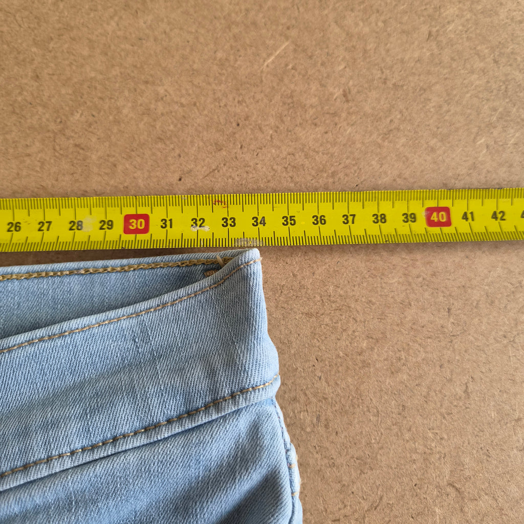 Jean Levi's 720 High Rise Super Skinny Ripped Bleu Clair — W26 / FR 34-36 — Très bon état