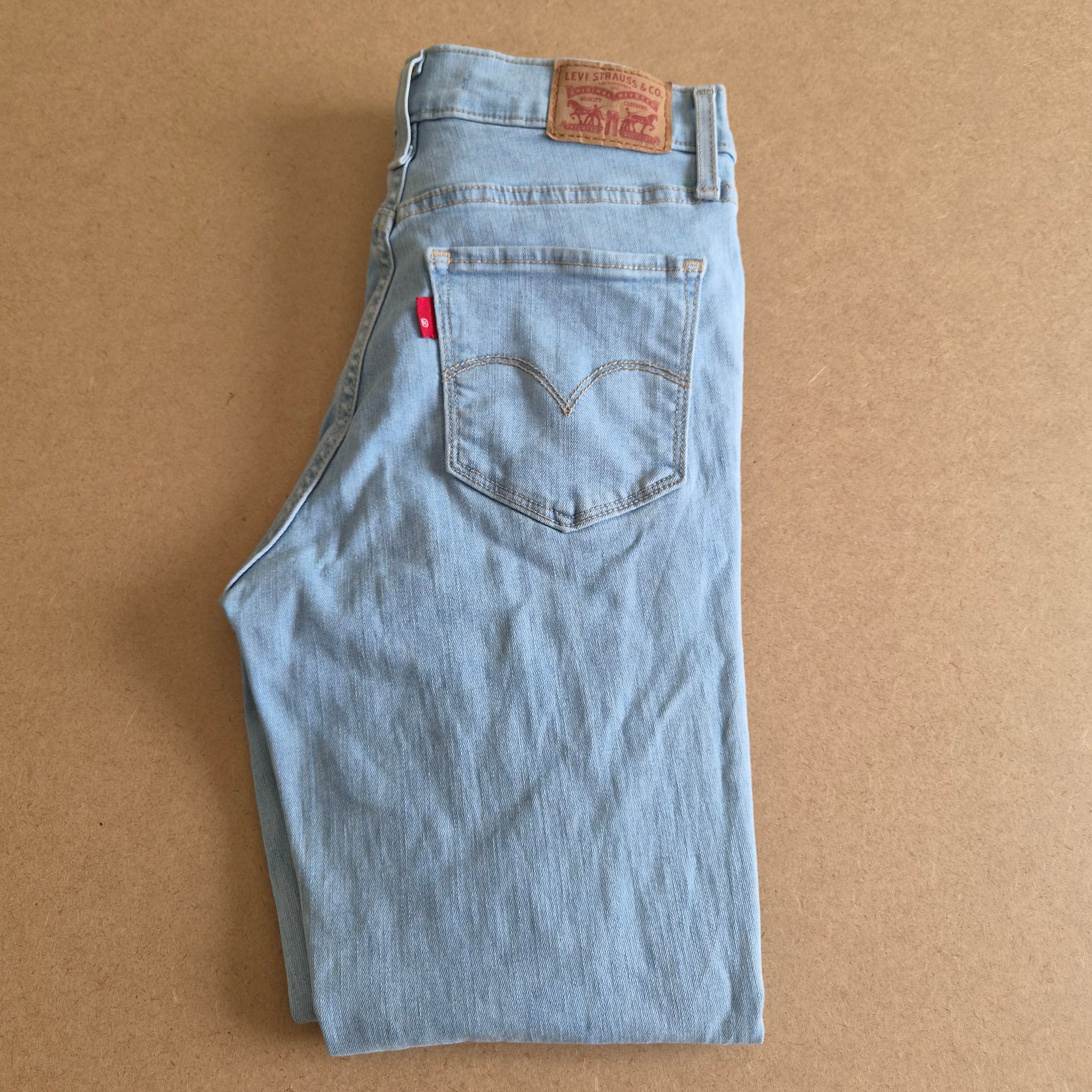 Jean Levi's 710 Super Skinny Bleu Clair — W31  FR 40/42— Très bon état