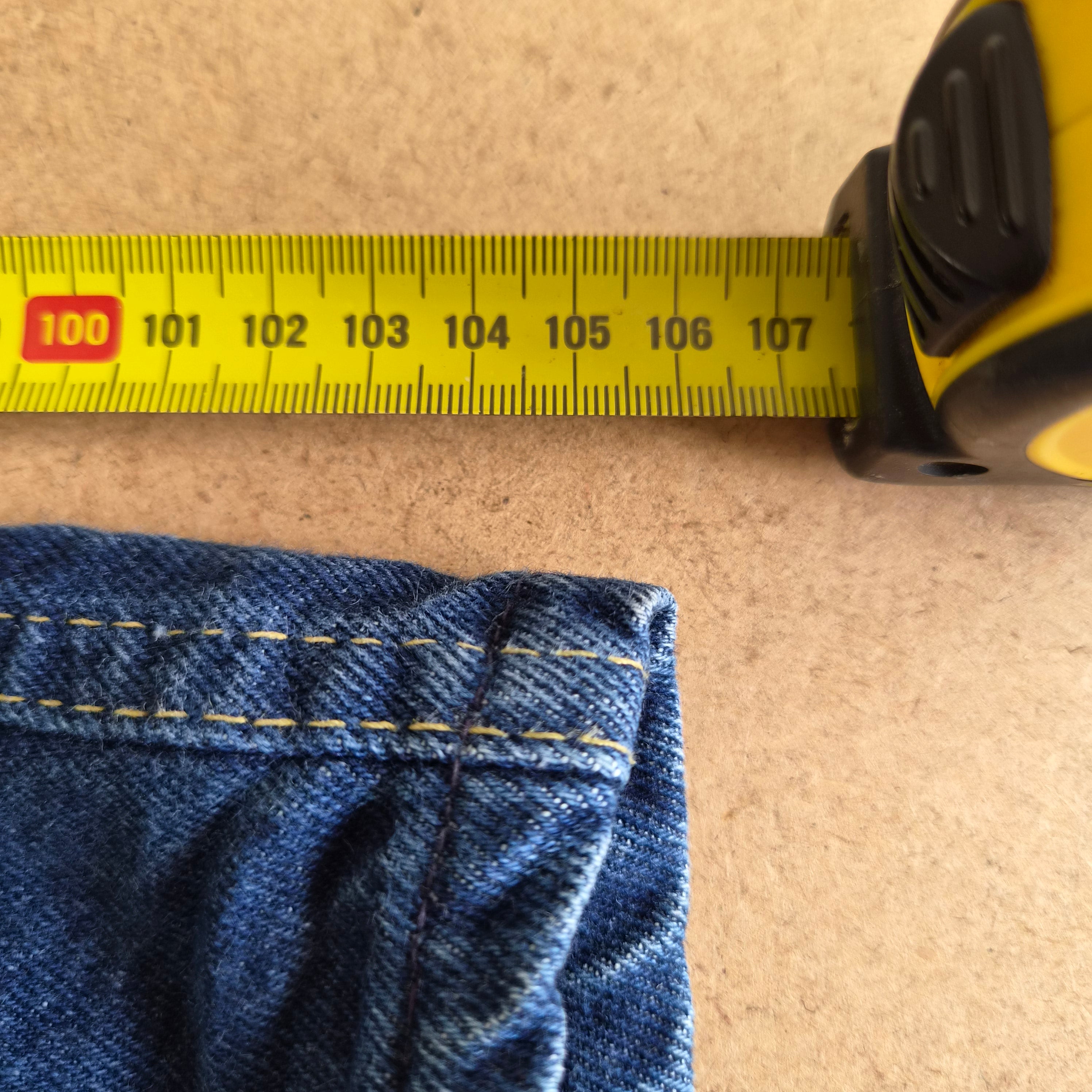 Jean taille haute vintage Lee — 32/34 FR — Très bon état