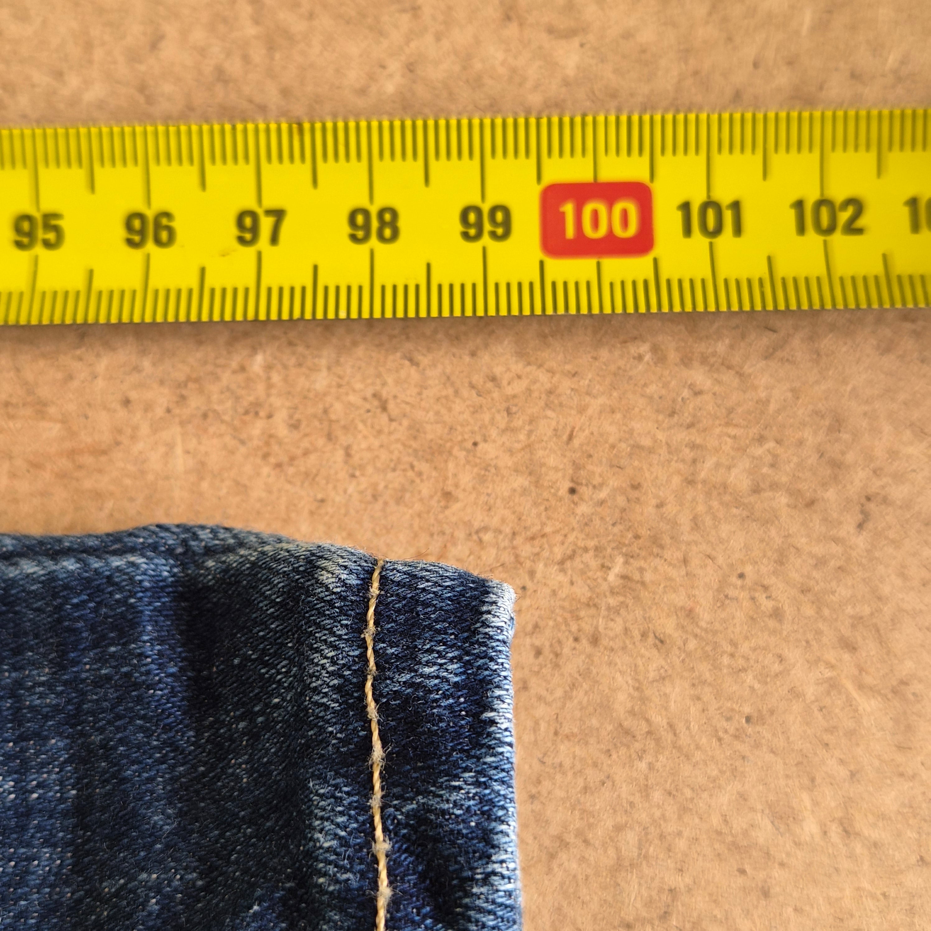 Jean Levi's 311 Shaping Skinny — W28 L30 FR 38 — Très bon état