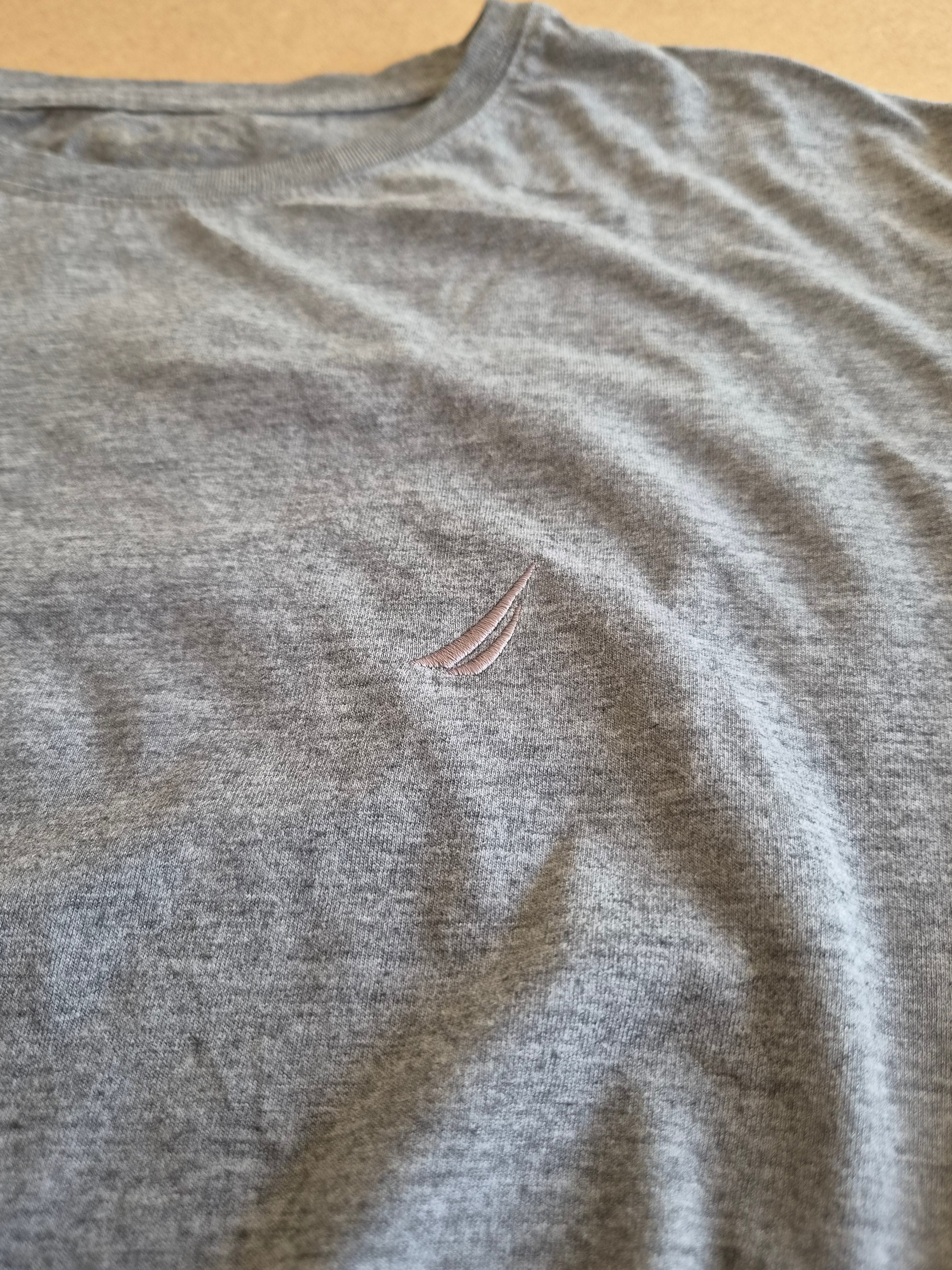 T-shirt Nautica Gris Chiné — XL — Très bon état