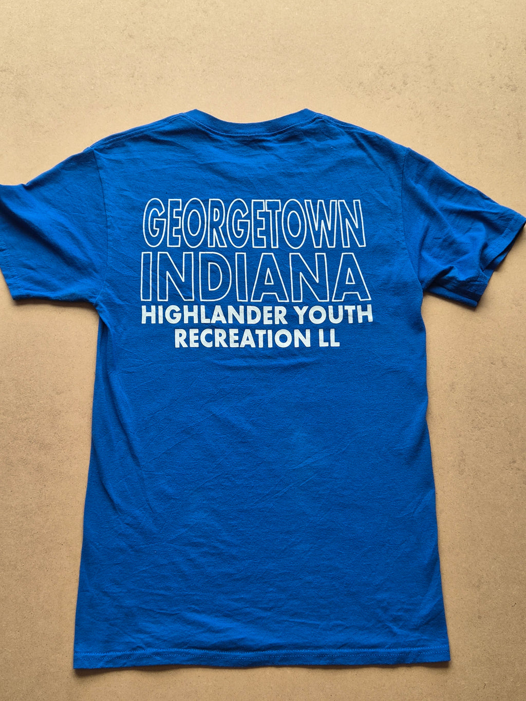 T-shirt Next Level Central Intermediate World Series Baseball Bleu Roi — Georgetown Indiana Highlander — S — Très bon état