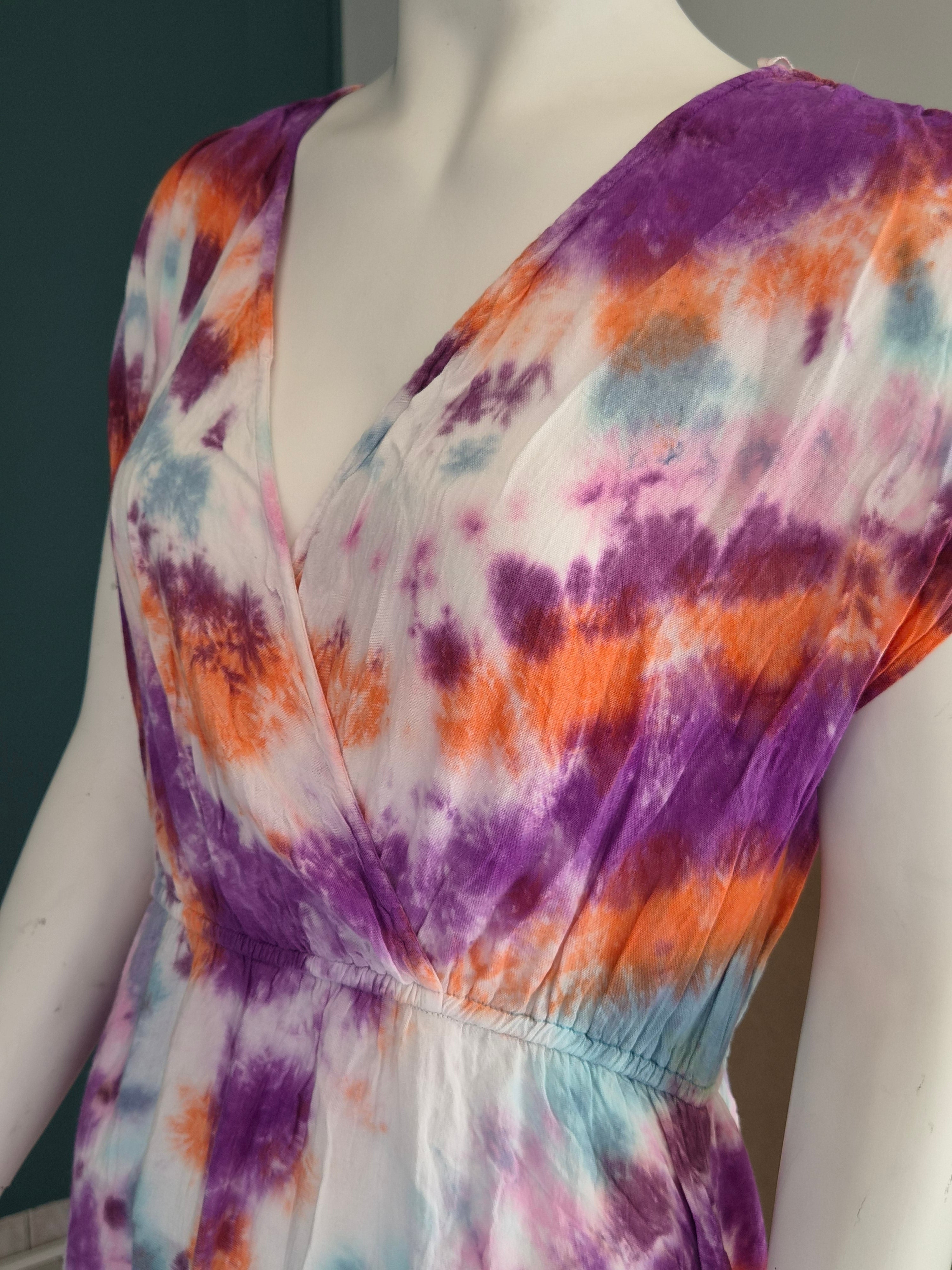 Robe Maxi Tie-Dye Sand & Spirit Violet Orange Bleu — Col V Cache-Cœur Taille Smokée — M — 100% Rayon — Très bon état