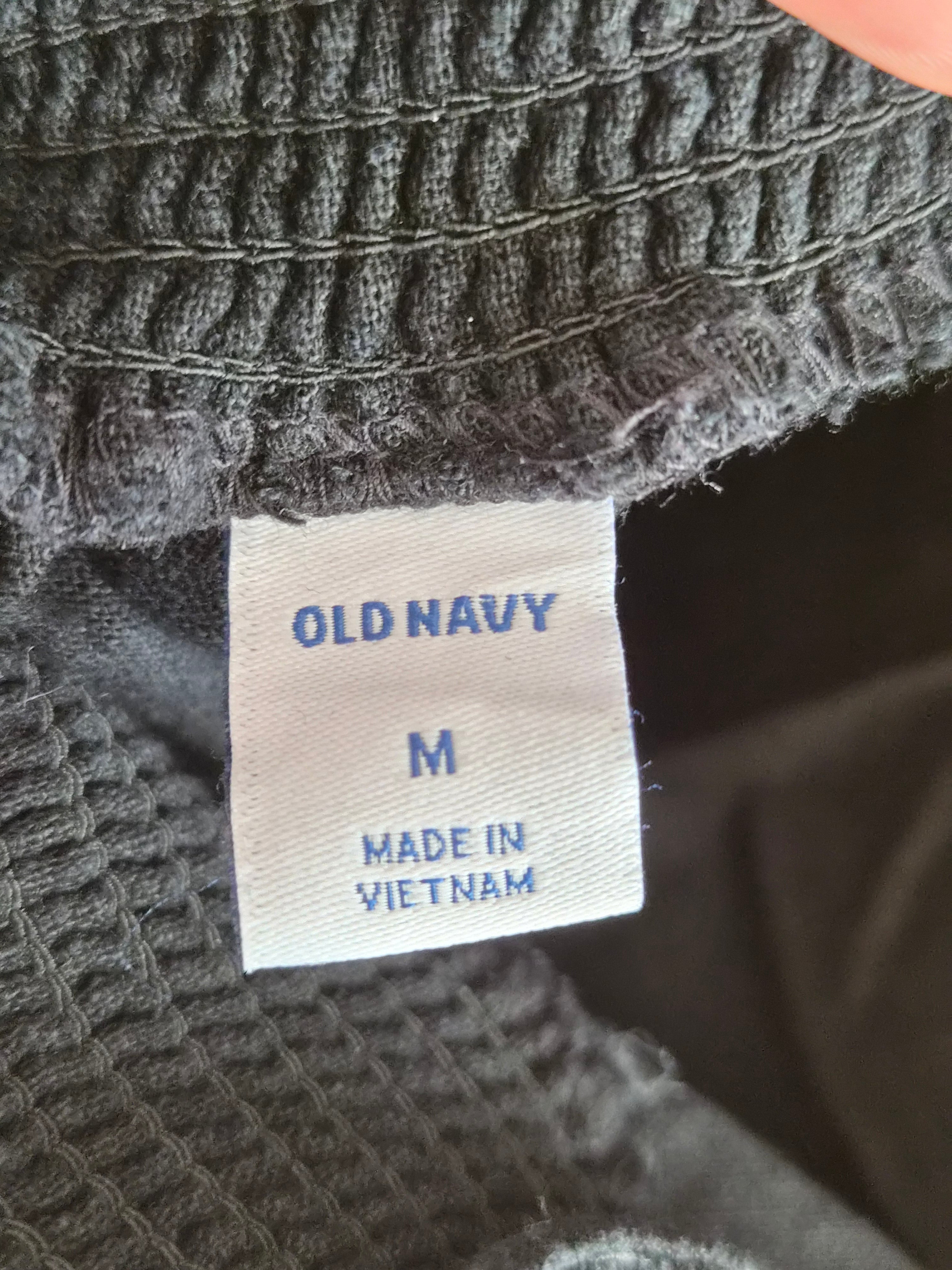 Combinaison Old Navy Lin Viscose Noire — Bretelles Fines Smockées Col Carré Jambe Large 7/8 — M — Très bon état