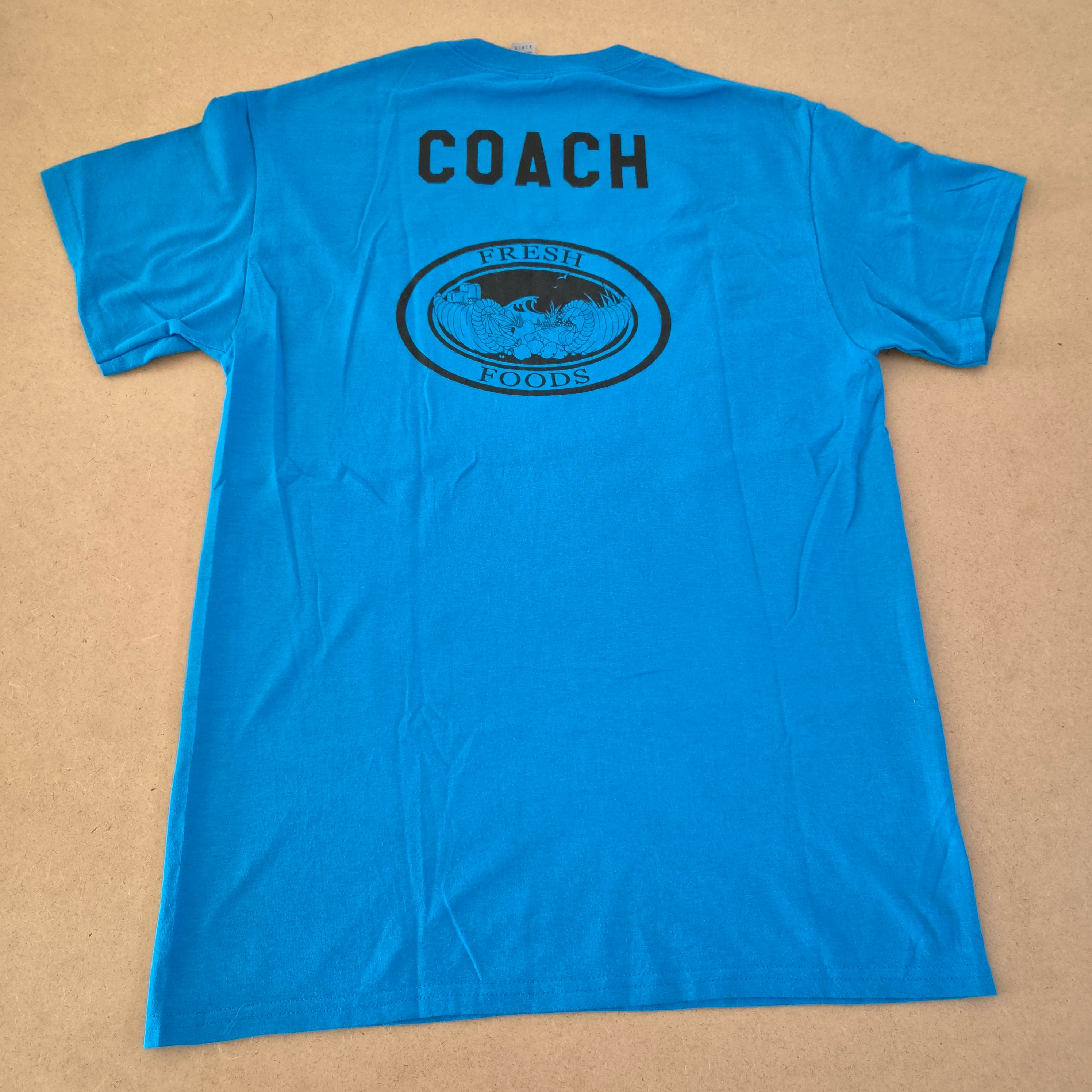 T-shirt Gildan Soccer 2022 Coach Bleu Turquoise — North County Recreation District Fresh Foods — M — Très bon état