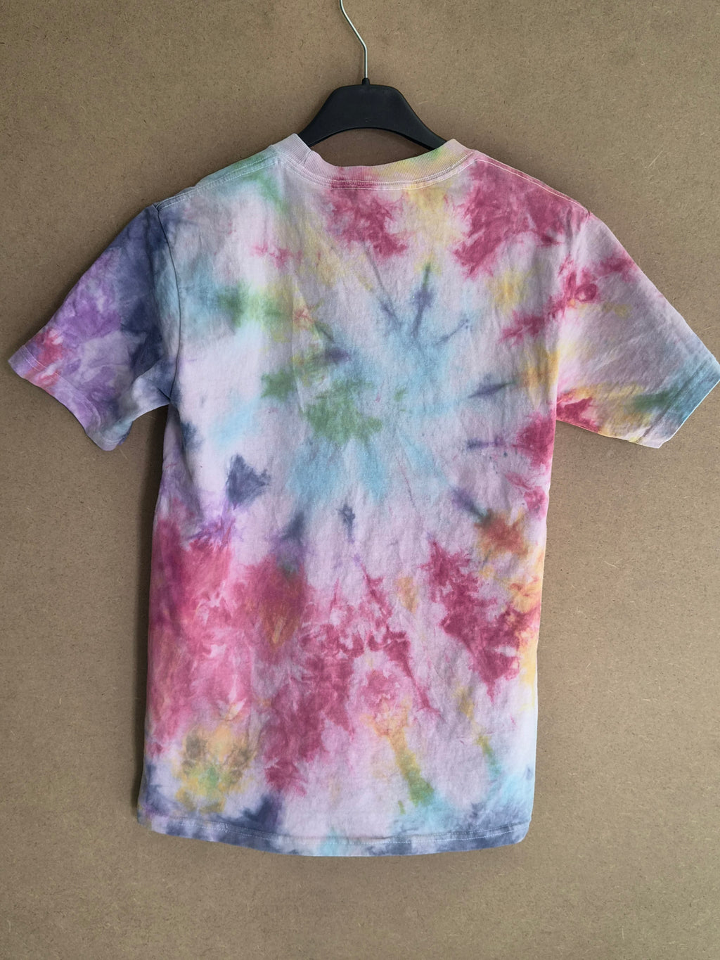T-shirt tie-dye pastel Ancient Artifact – taille S
