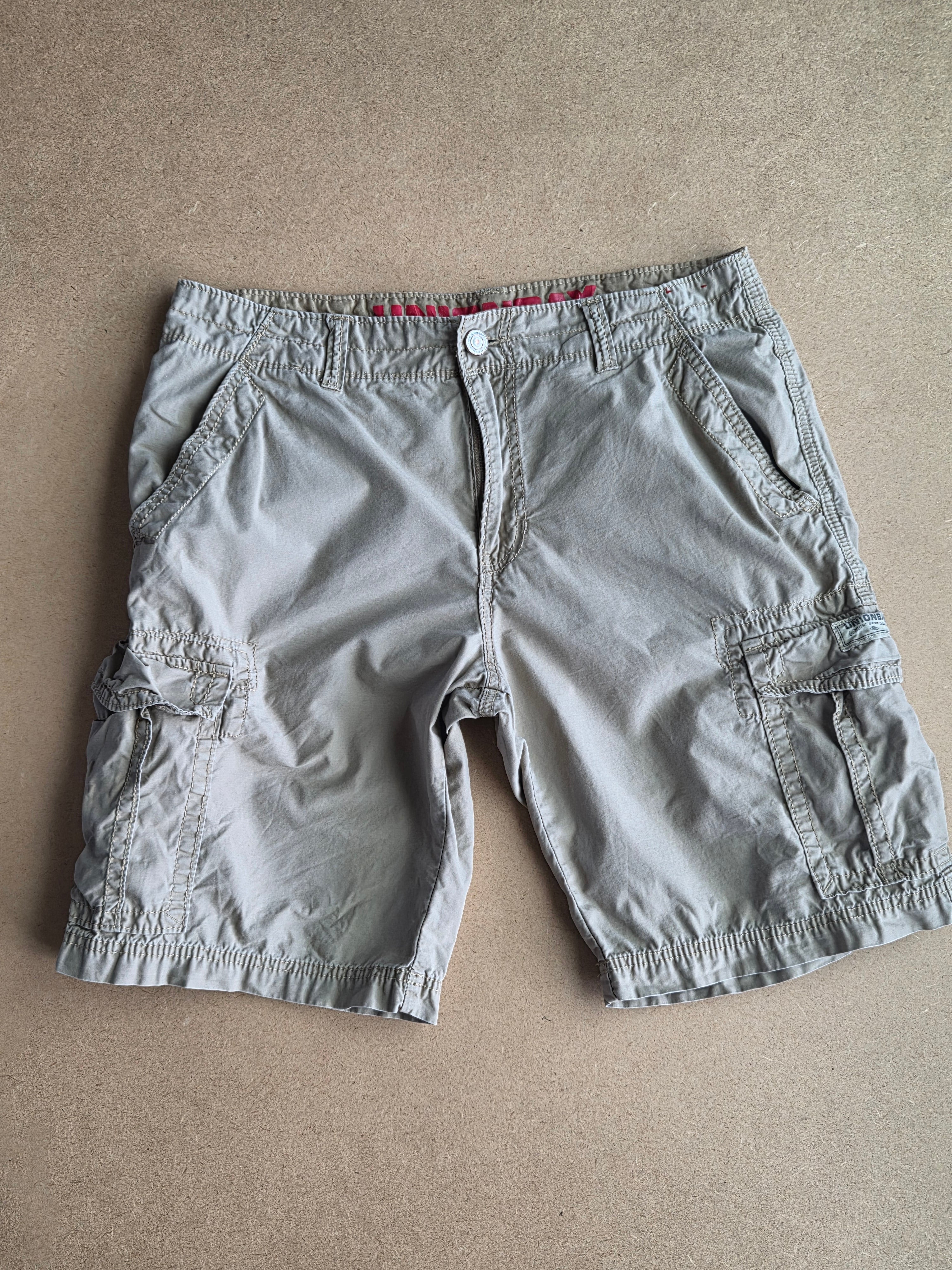 Short cargo Unionbay beige - vue de face