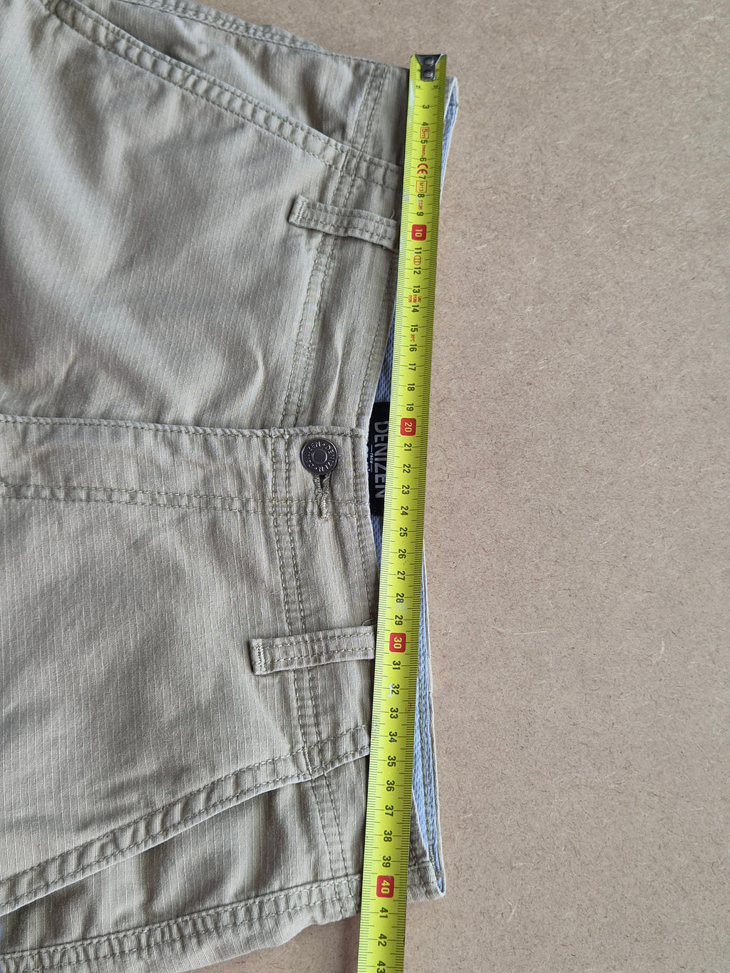 Short Cargo Denizen from Levi's Beige - Taille 40 FR