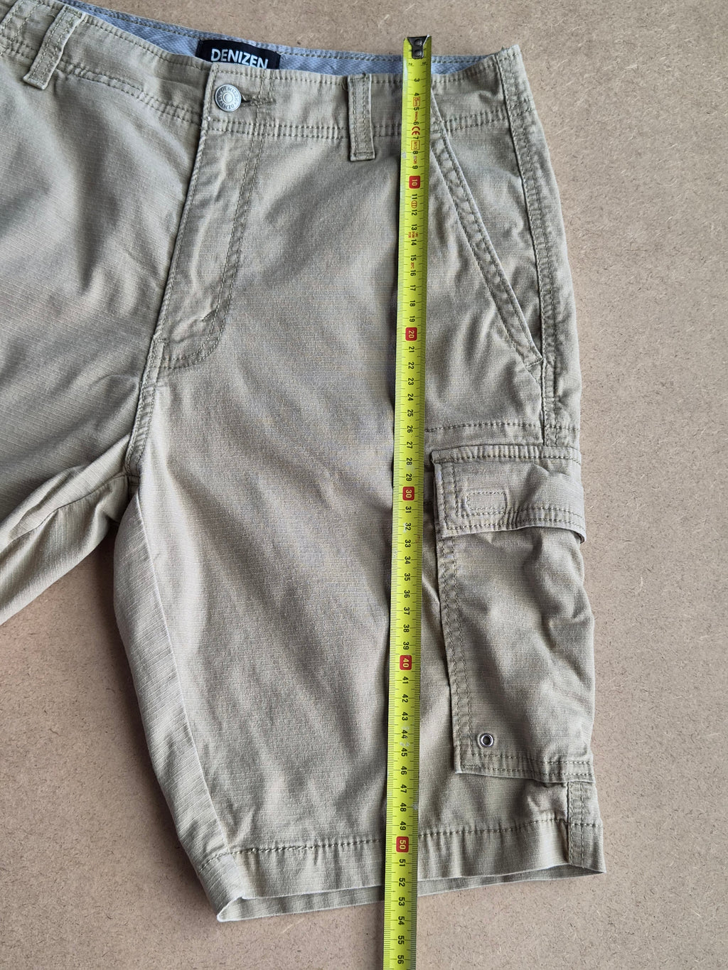 Short Cargo Denizen from Levi's Beige - Taille 40 FR