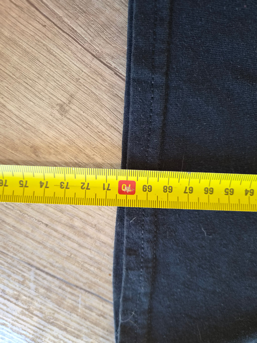 T-shirt - mesure largeur ~50 cm