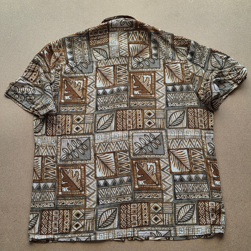 Chemise Hawaïenne Vintage Natural Issue - Motif Tiki Tribal Polynésien - Rayon - M