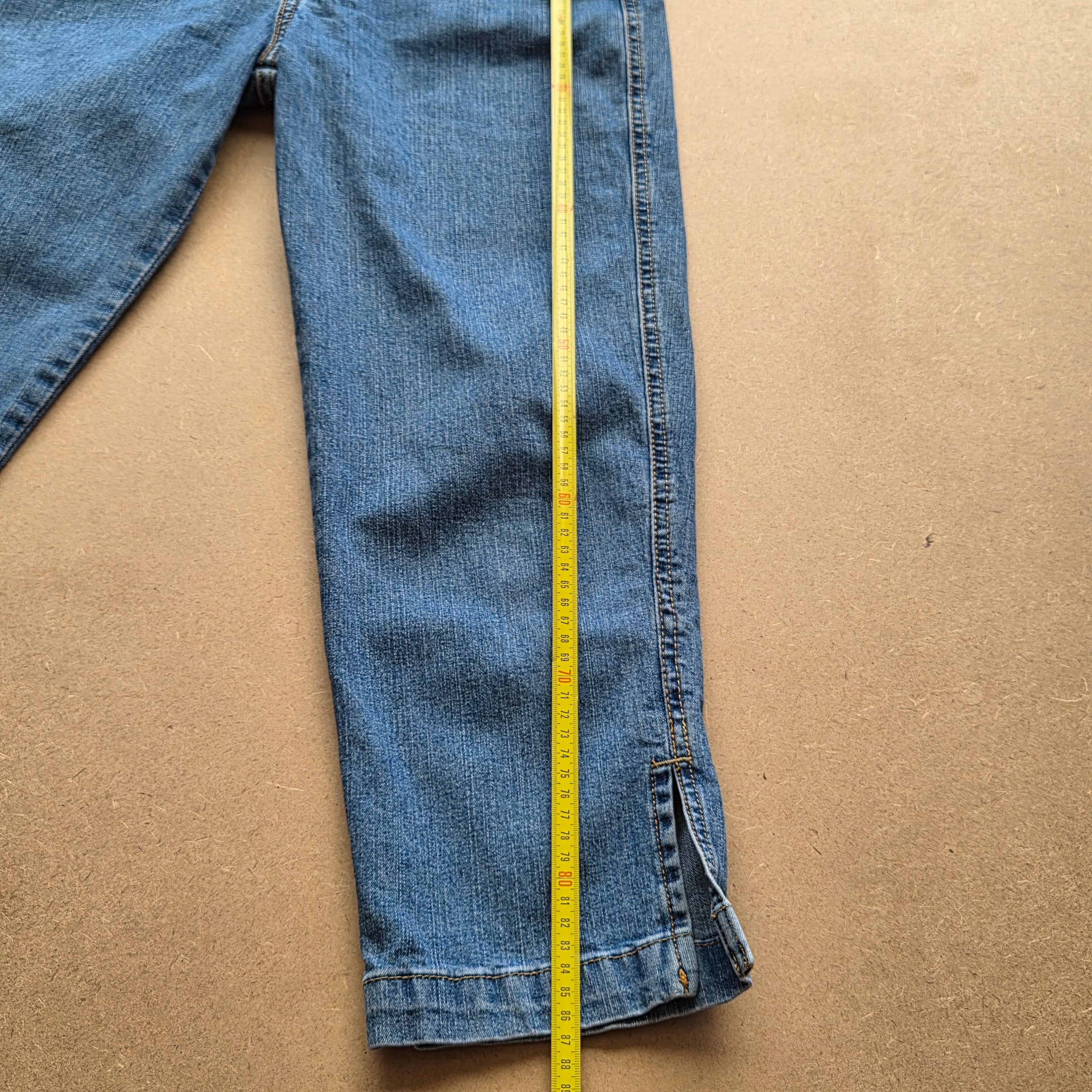 Pantacourt Levi’s femme en jean bleu – taille 38