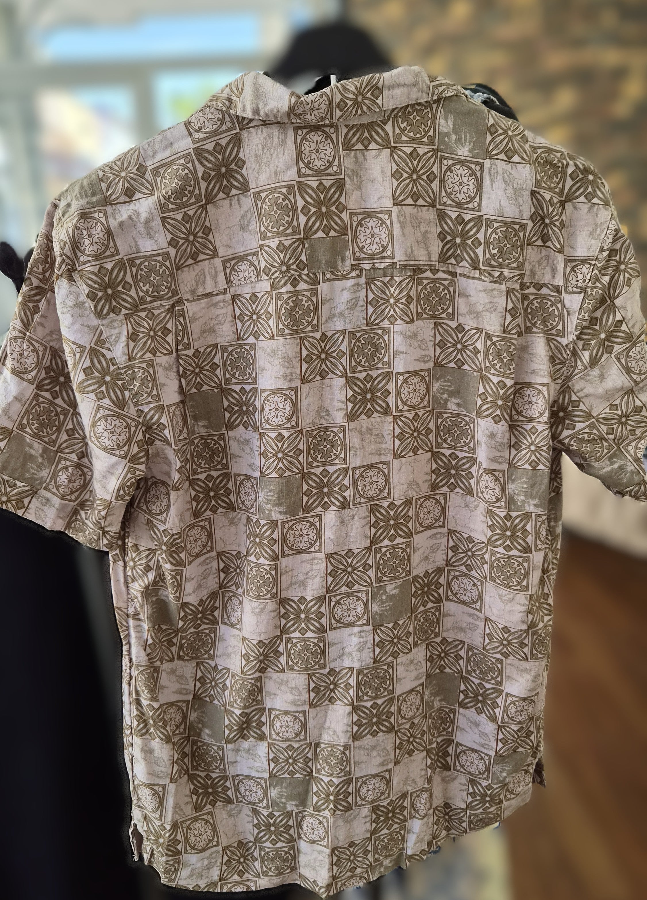 Chemise vintage George à motifs géométriques – Taille S – Lin & Lyocell
