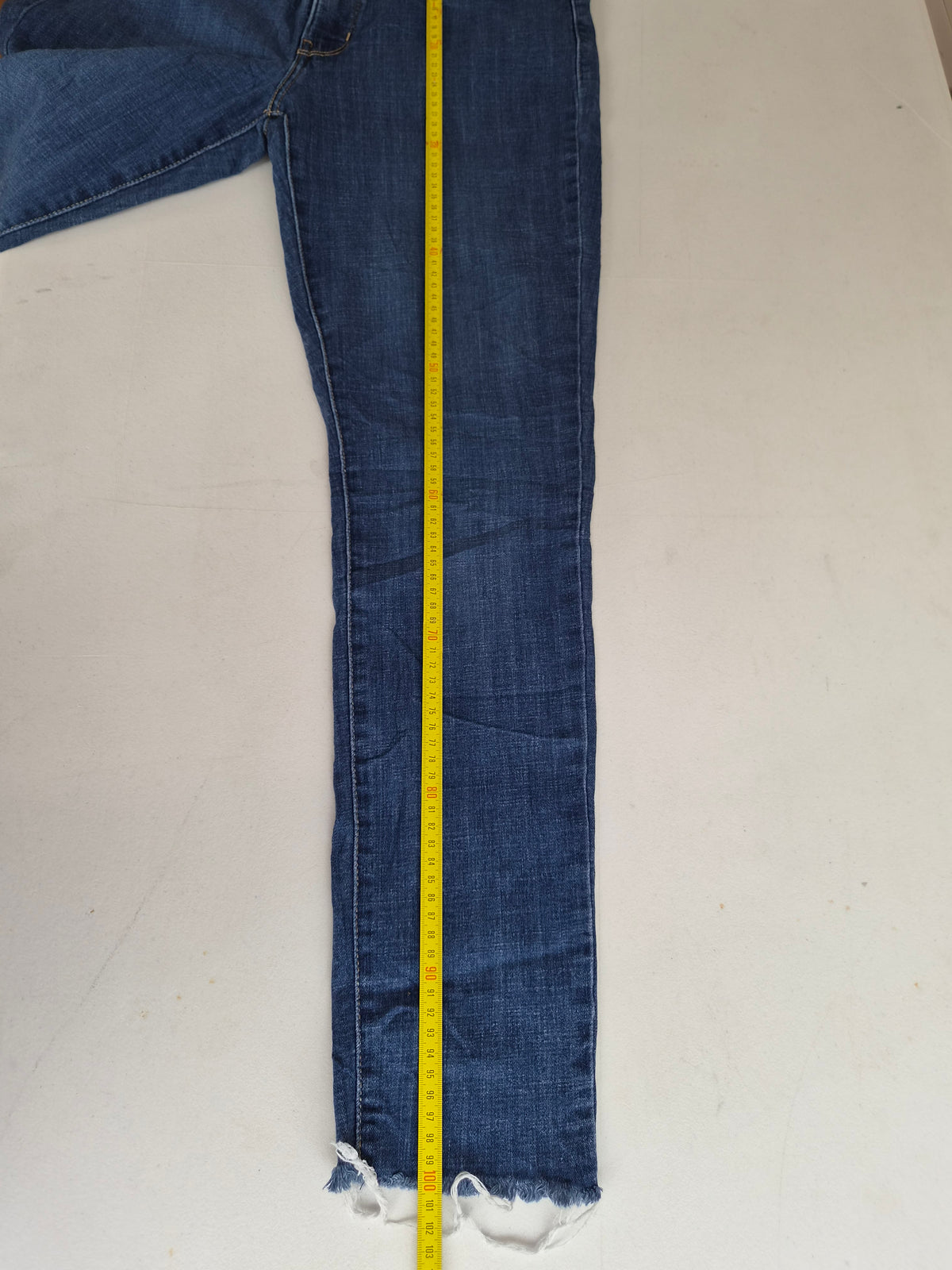 Mesure de longueur du jean Levi's 311 Shaping Skinny bleu