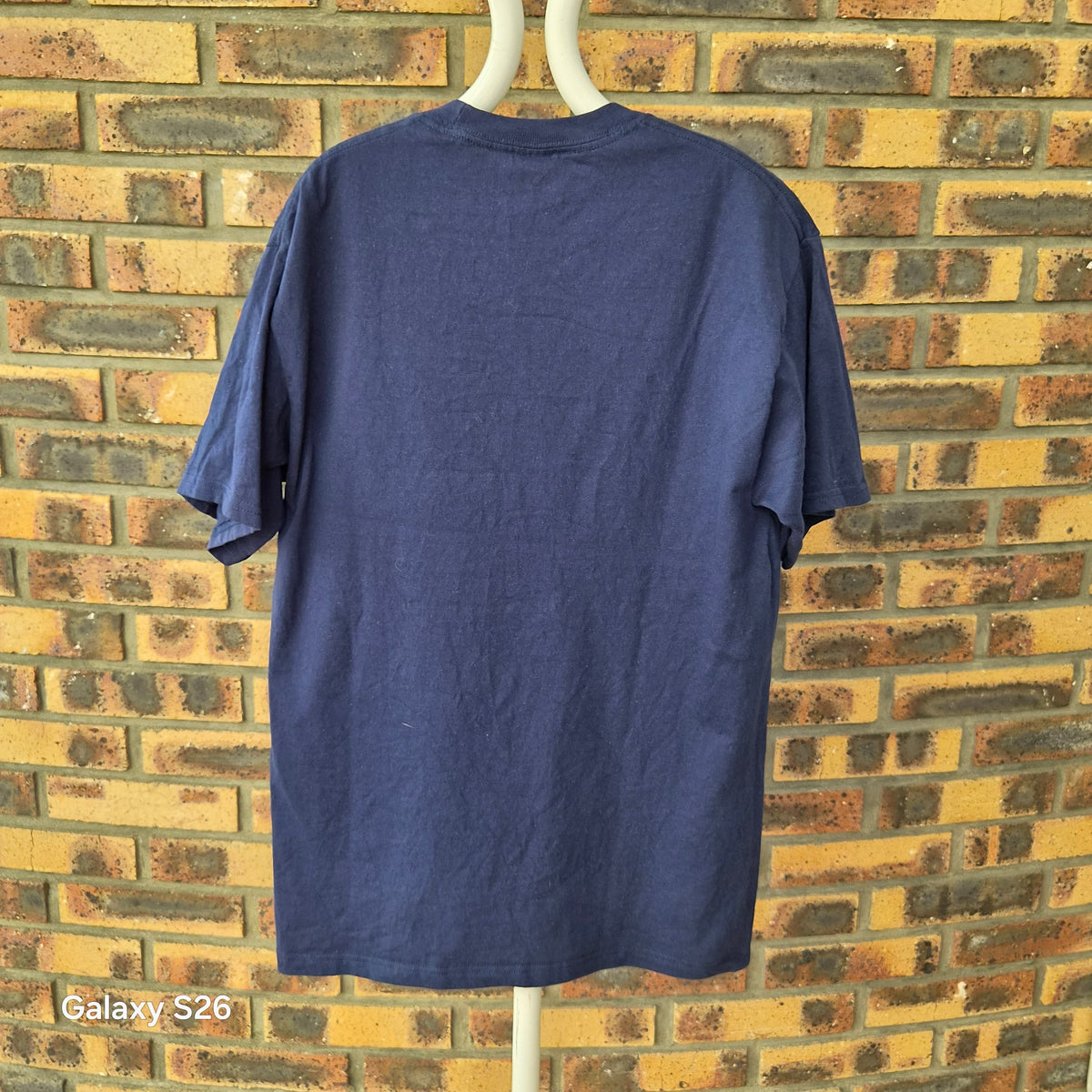 T-shirt Hanes Alaska bleu marine brodé taille M