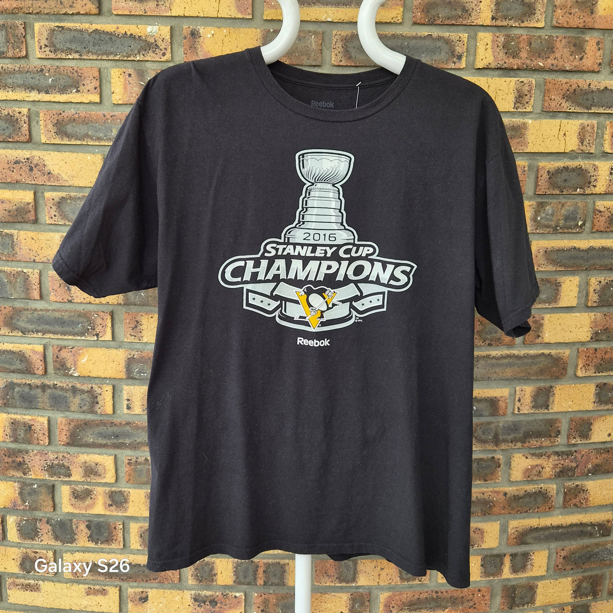 T-shirt Reebok Pittsburgh Penguins Stanley Cup Champions 2016 – XL
