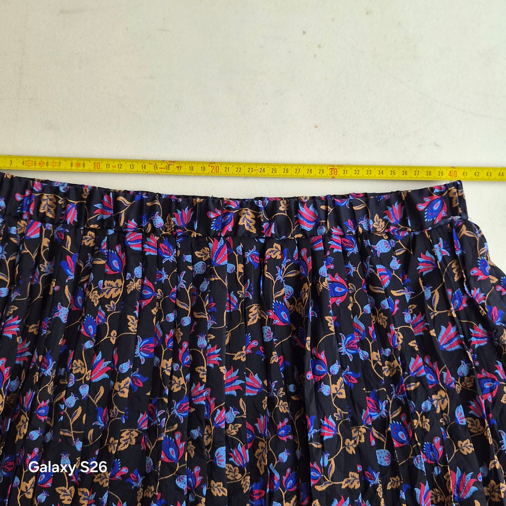 Jupe longue plissée Banana Republic fleurie taille M