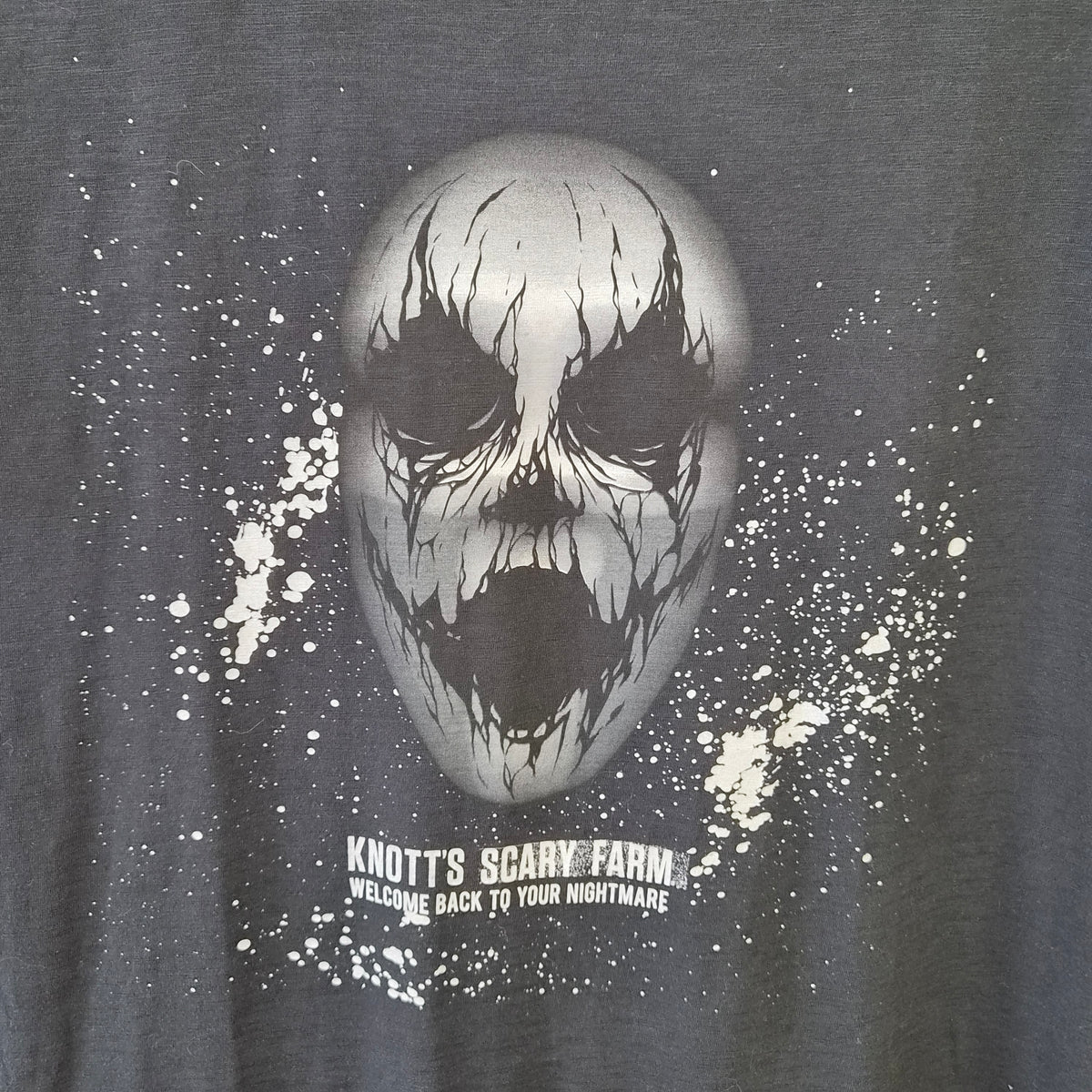 T-shirt Knott’s Scary Farm Welcome Back to Your Nightmare noir – L