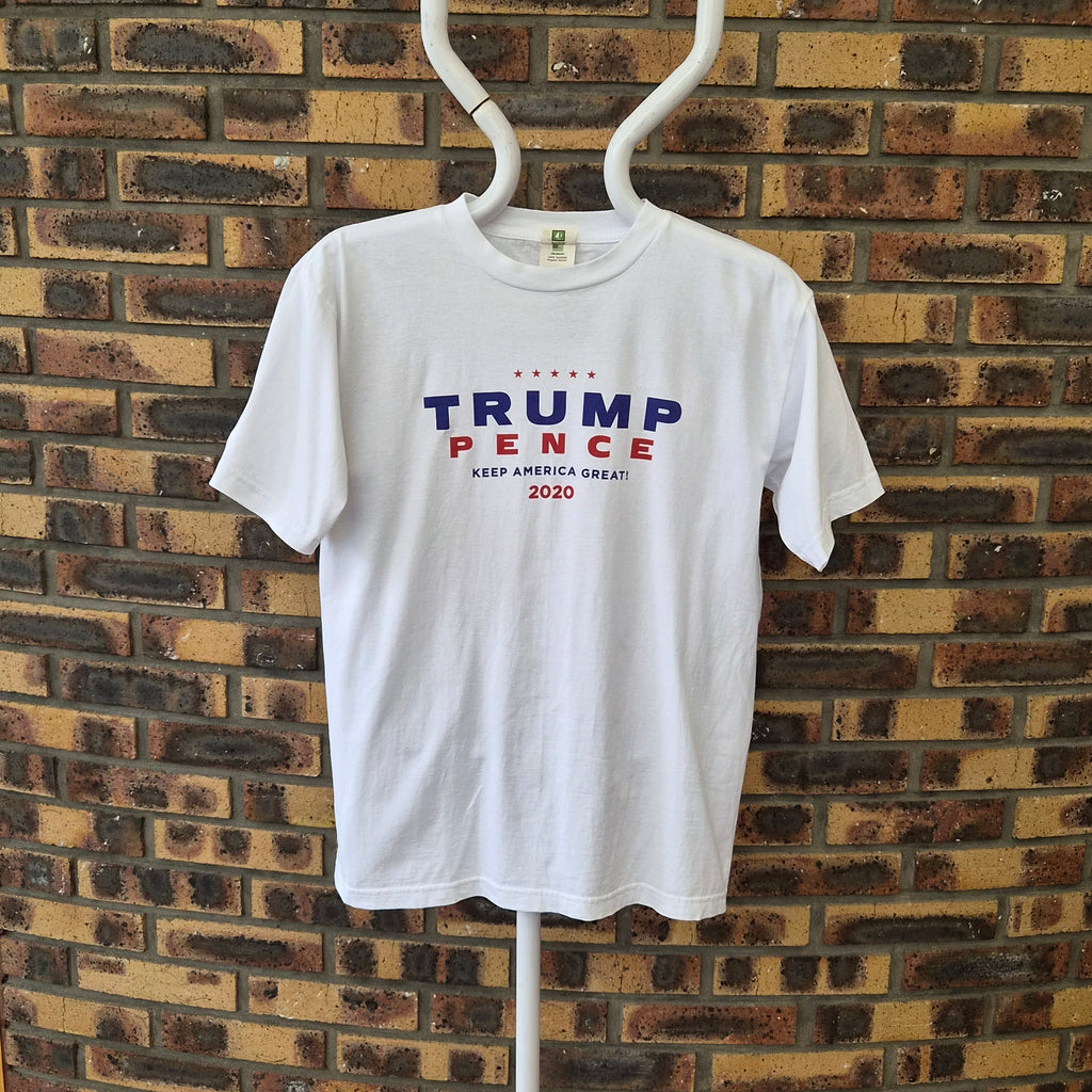 T-shirt Bayside Trump Pence 2020 blanc – M