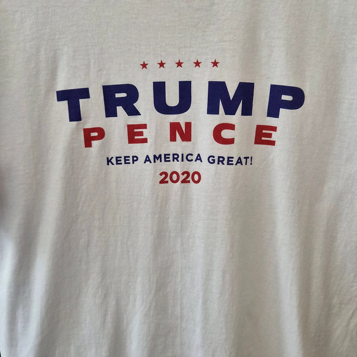 T-shirt Bayside Trump Pence 2020 blanc – M