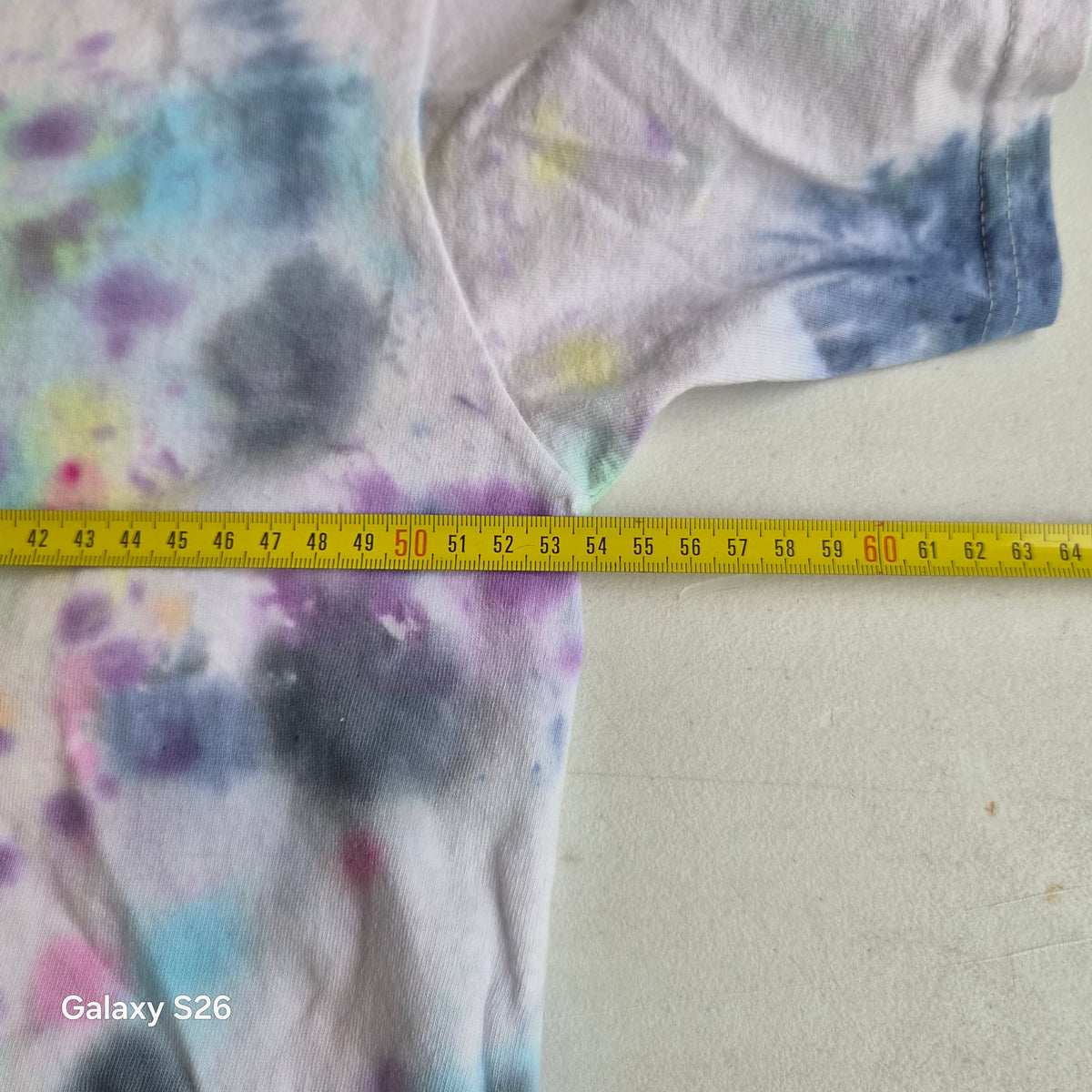 T-shirt Arcadia Lodge Big Turtle Lake Minnesota tie-dye – L