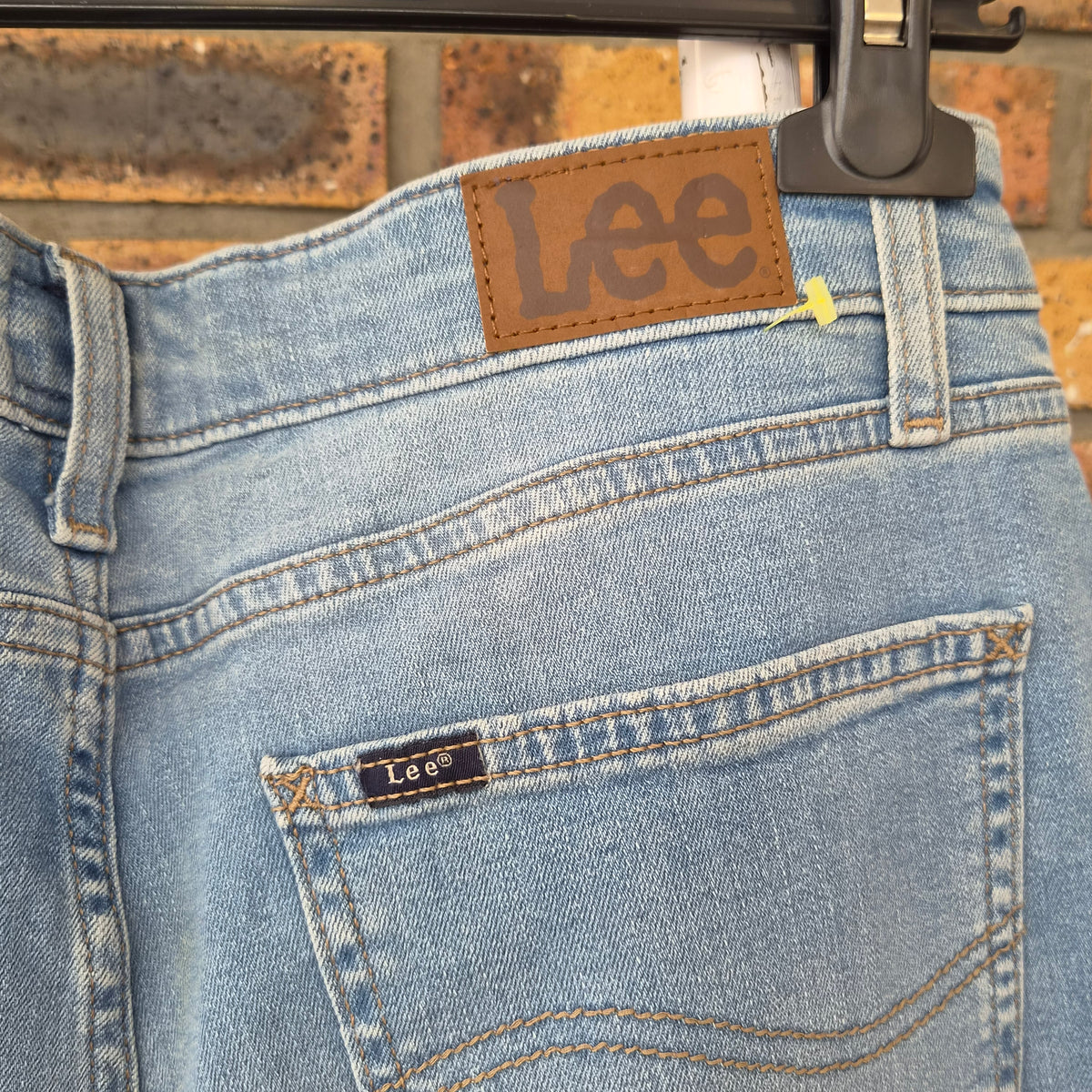 Étiquette Lee à l'arrière du jean femme
