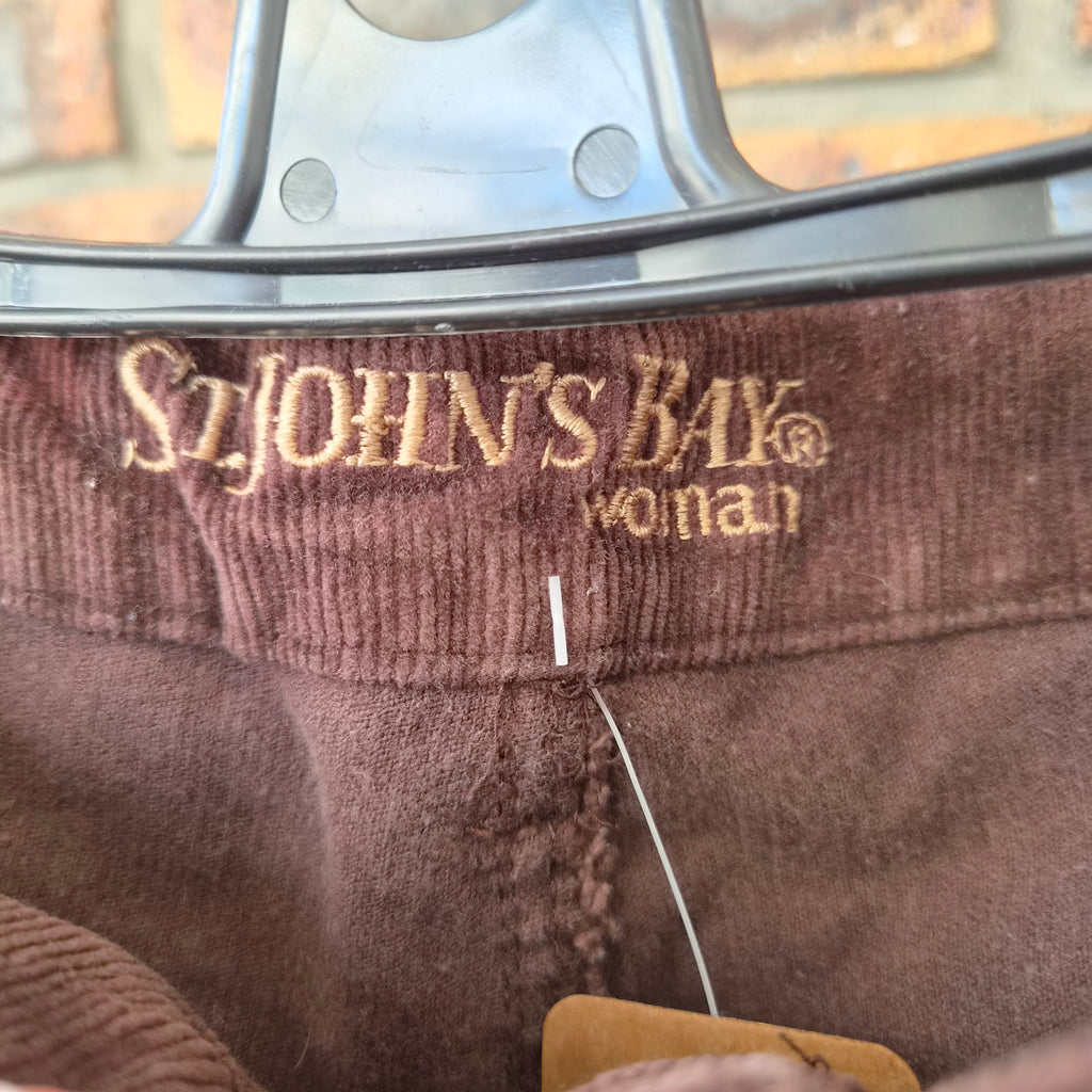 Pantalon St. John’s Bay velours côtelé marron bootcut – T.46