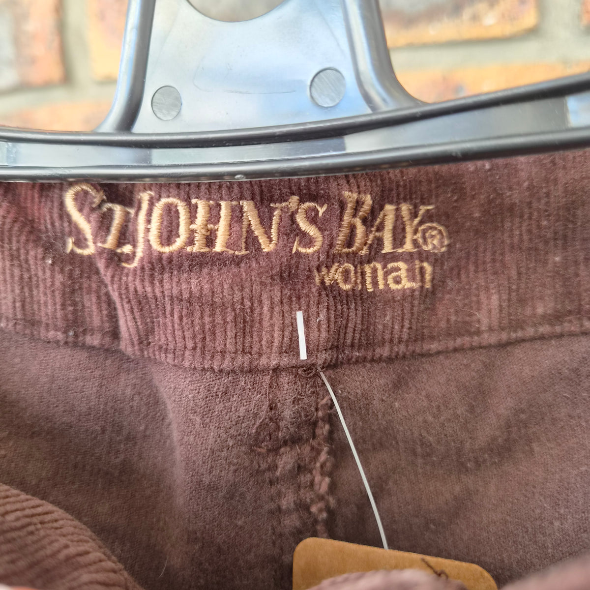 Pantalon St. John’s Bay velours côtelé marron bootcut – T.46