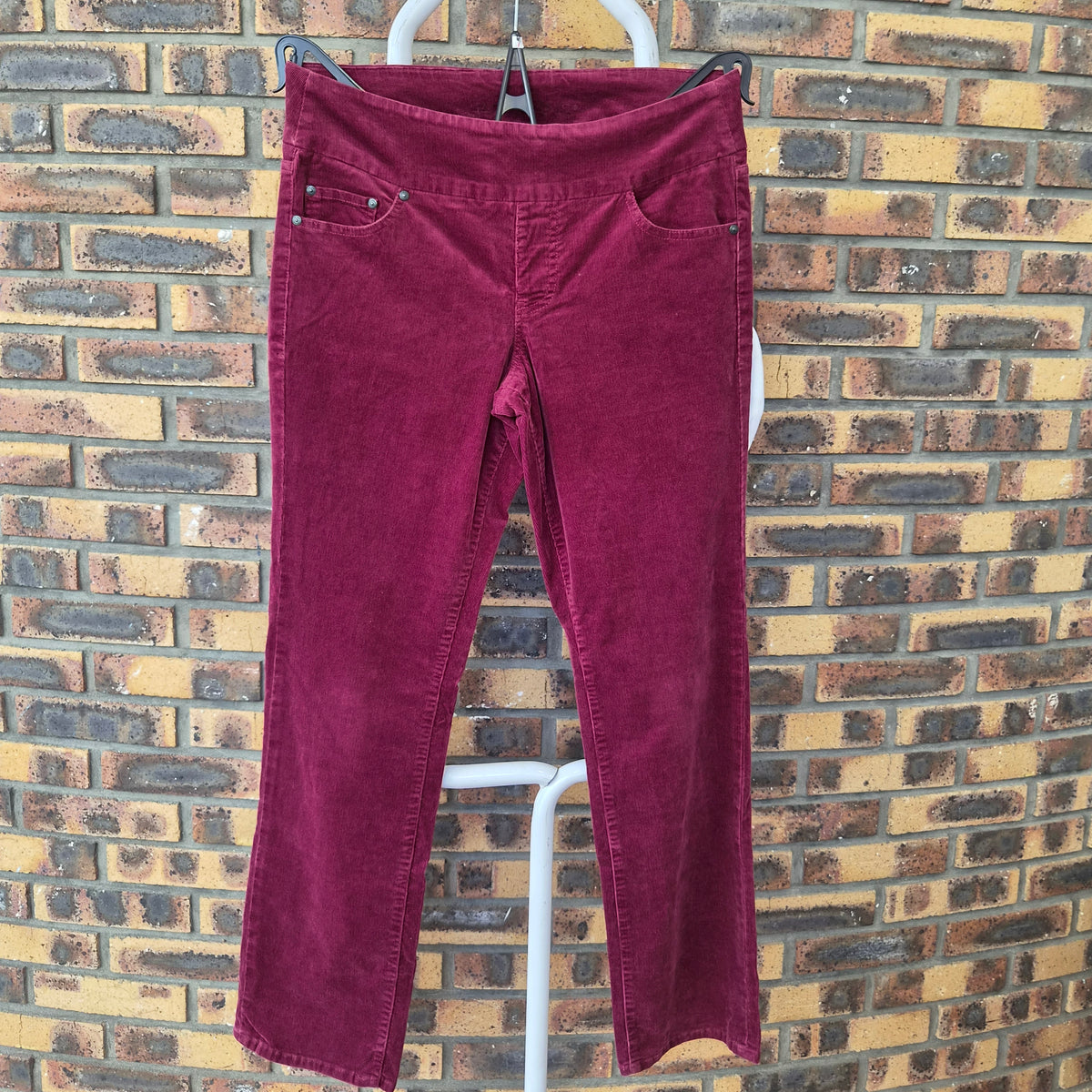 Pantalon JAG Jeans velours côtelé bordeaux taille haute – T.42/44