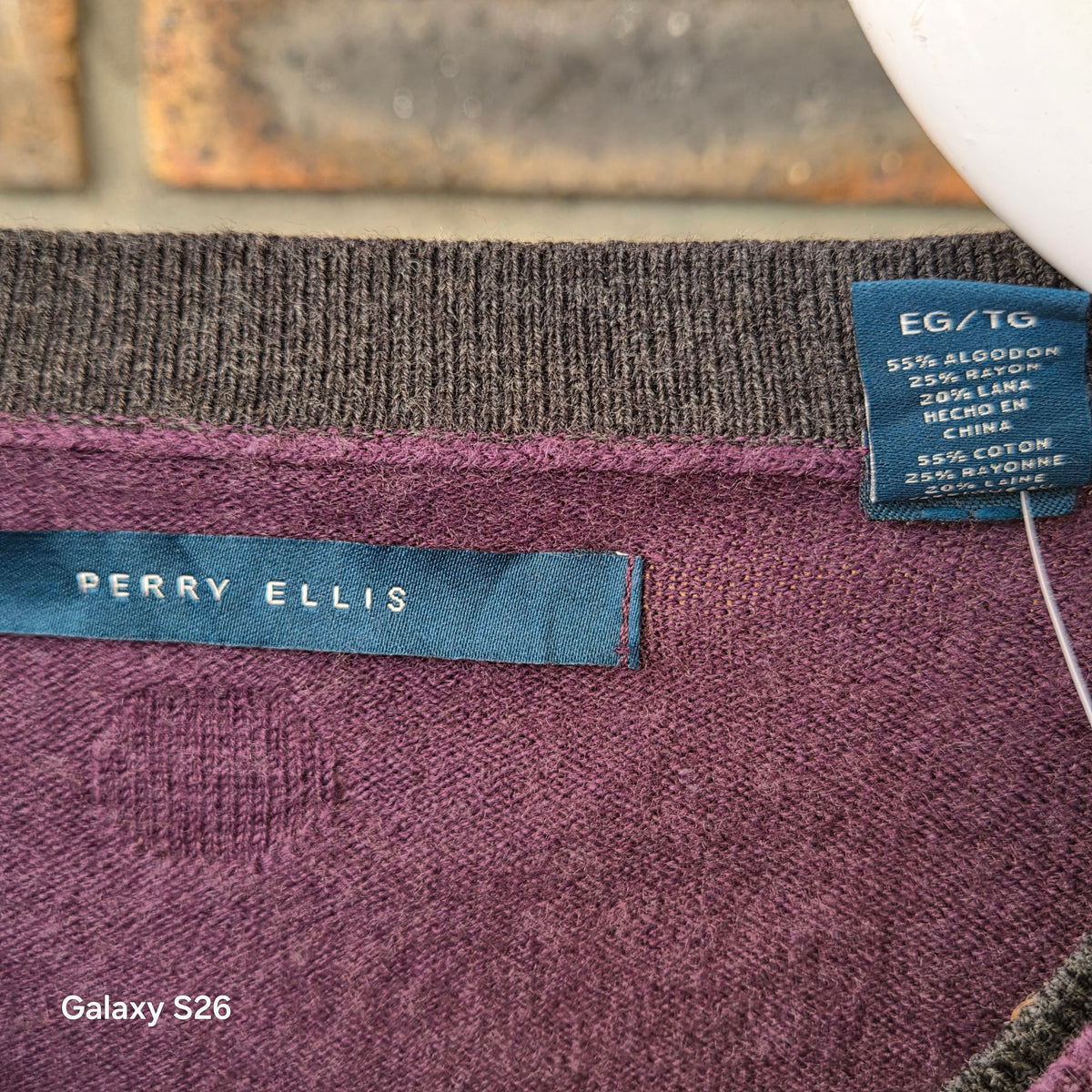 Pull homme Perry Ellis prune col V XL coton et laine