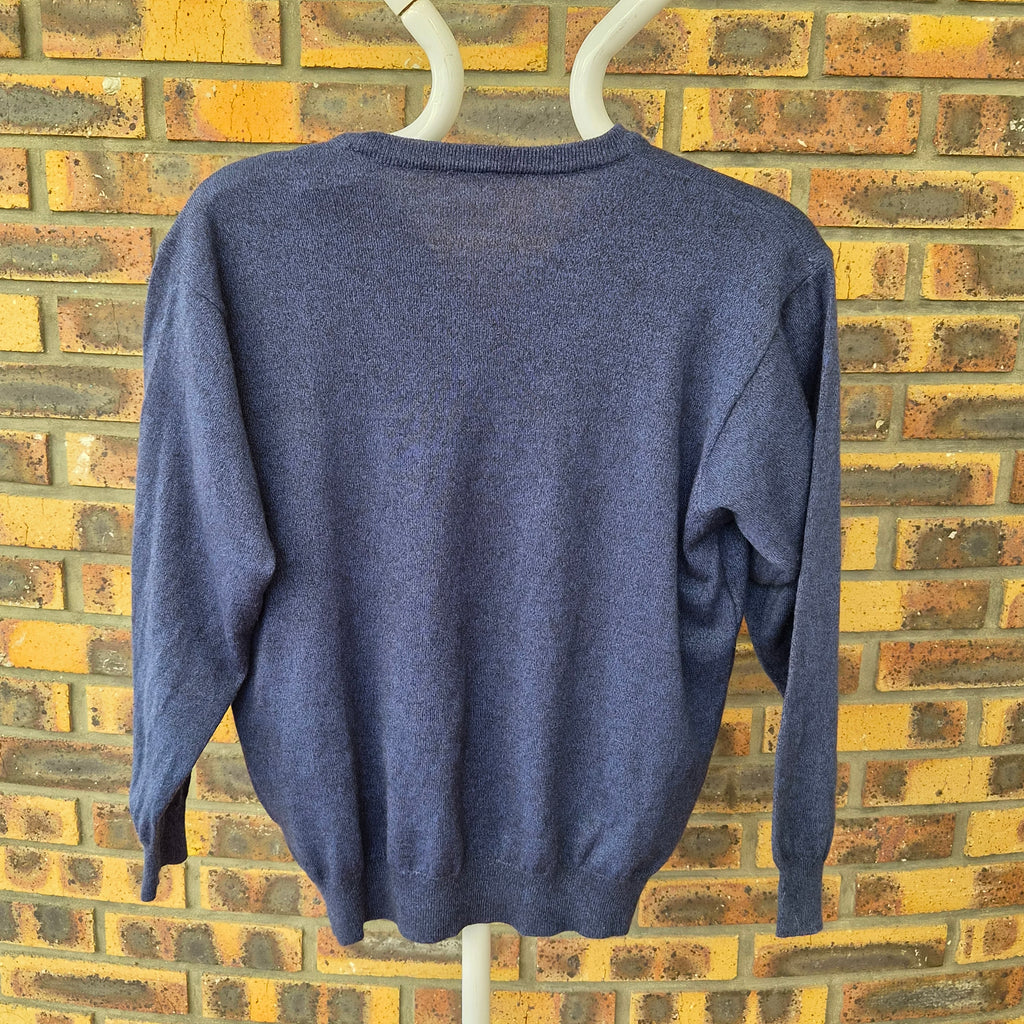 Pull homme col V bleu en laine mérinos – Taille L – Made in Italy