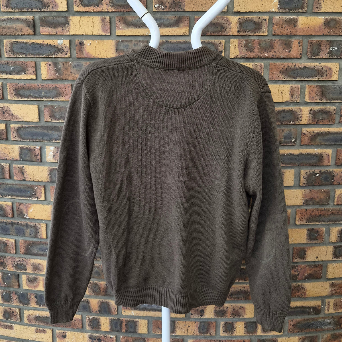 Pull homme Guide Series marron col boutonné L