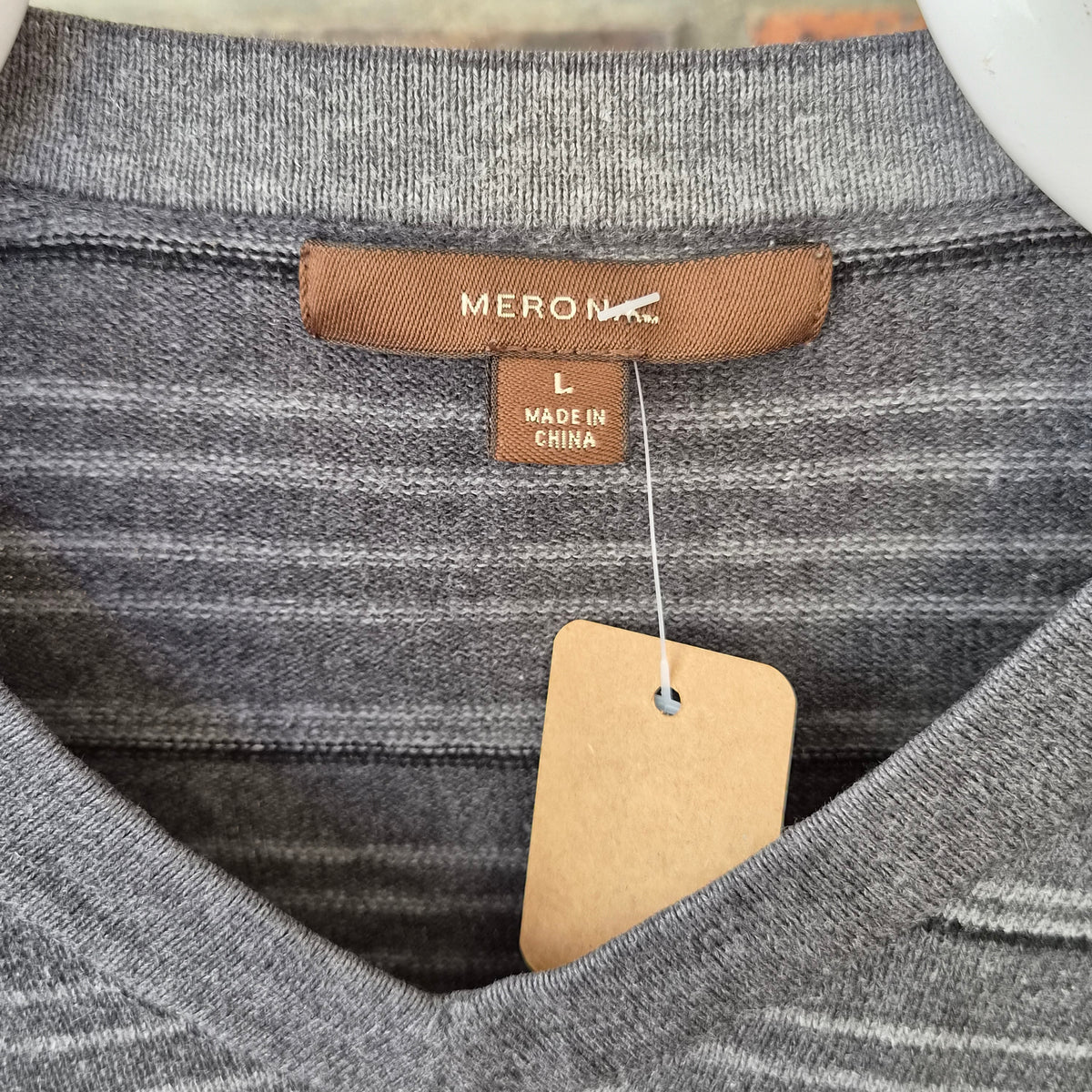 Pull Merona rayé gris col V – L