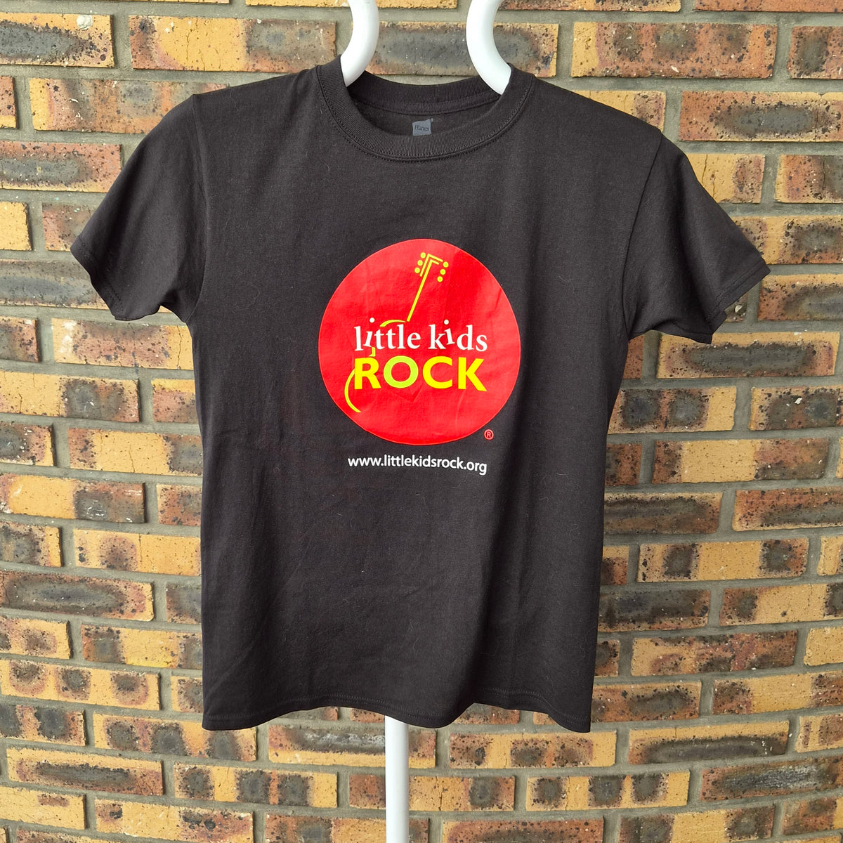 T-shirt Hanes Little Kids Rock noir – S