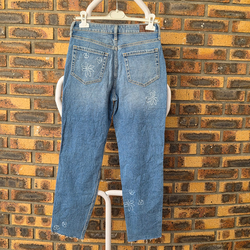 Jean mom Hollister femme bleu clair W26/L27, vue de dos