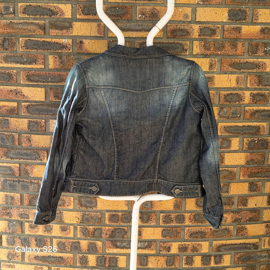 Dos de la veste en jean femme Jean's U, denim bleu foncé délavé, coupe classique, taille 38.